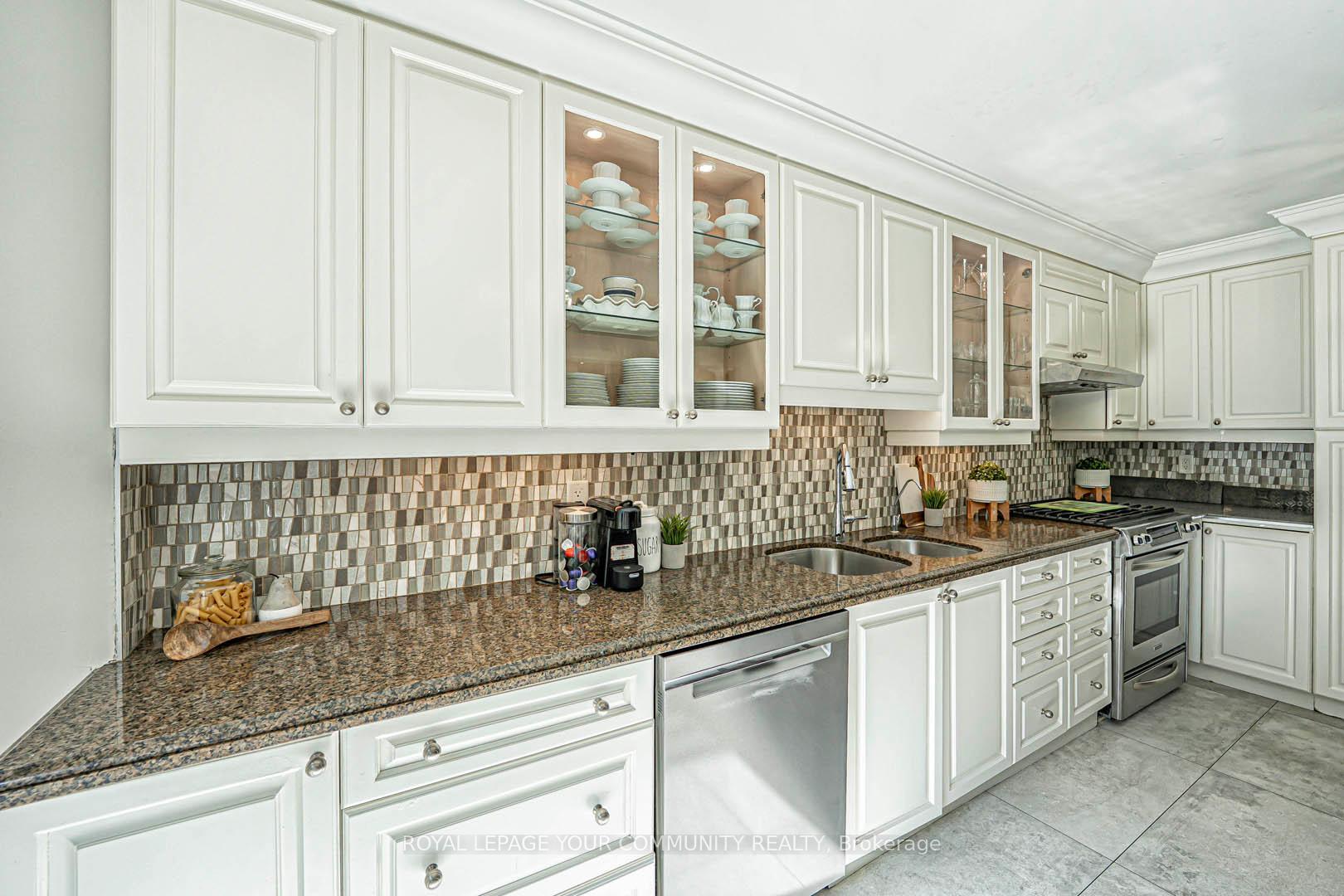 Photo 11 of 298 Hawkview Boulevard, Vaughan, Vellore Village — HOMEH