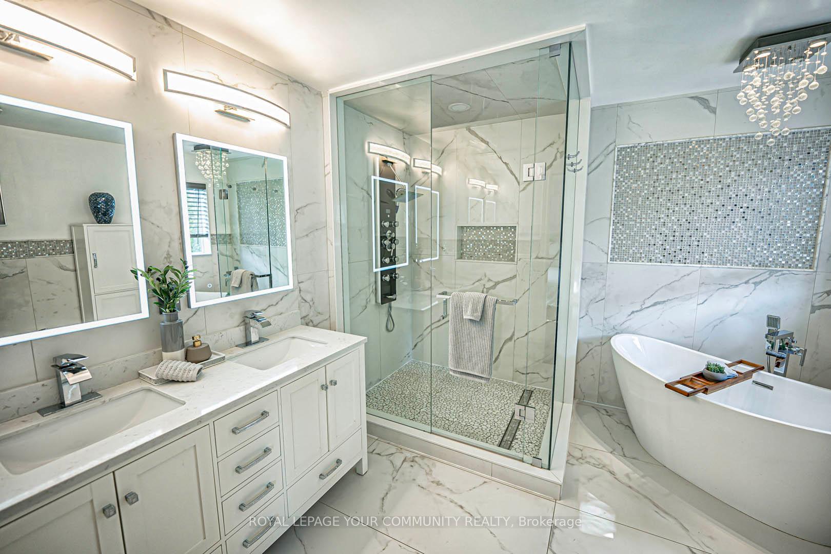 Photo 18 of 298 Hawkview Boulevard, Vaughan, Vellore Village — HOMEH
