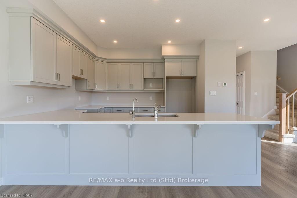 Photo 5 of 149 Mill Race Crescent, Woolwich — HOMEH