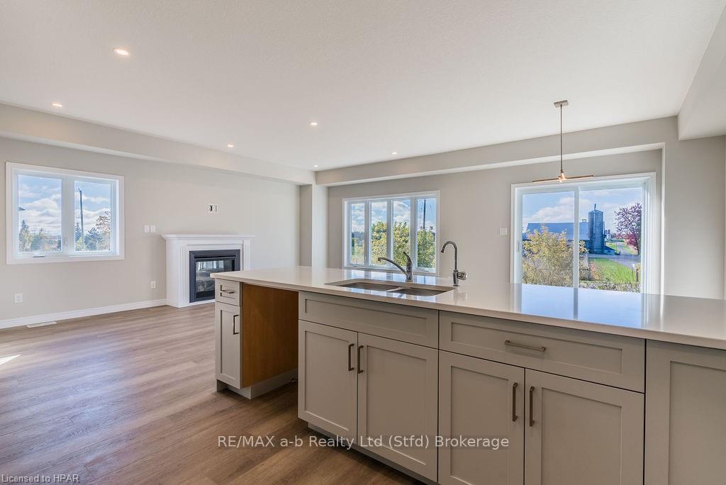 Photo 6 of 149 Mill Race Crescent, Woolwich — HOMEH