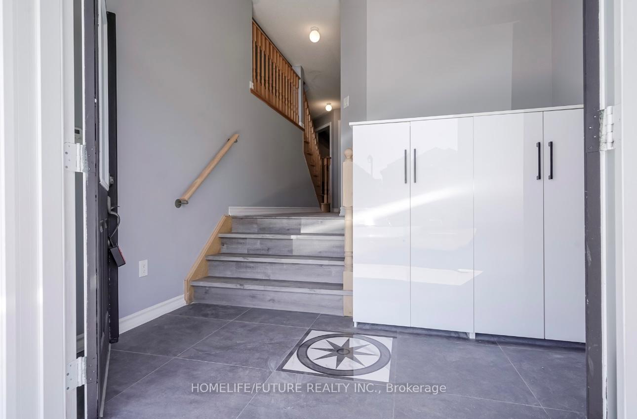 Photo 1 of Unit Main A, 20 Florence Drive, Whitby, Taunton North — HOMEH