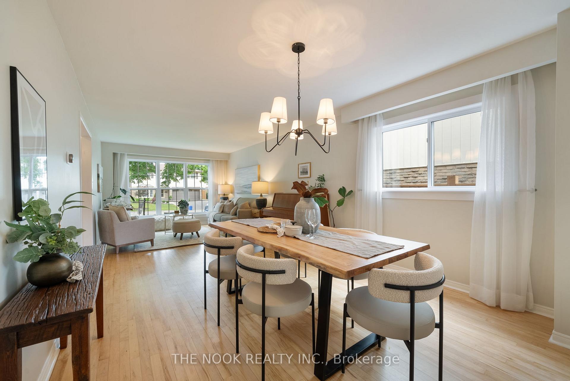Photo 10 of 40 Calder Crescent, Whitby, Pringle Creek — HOMEH