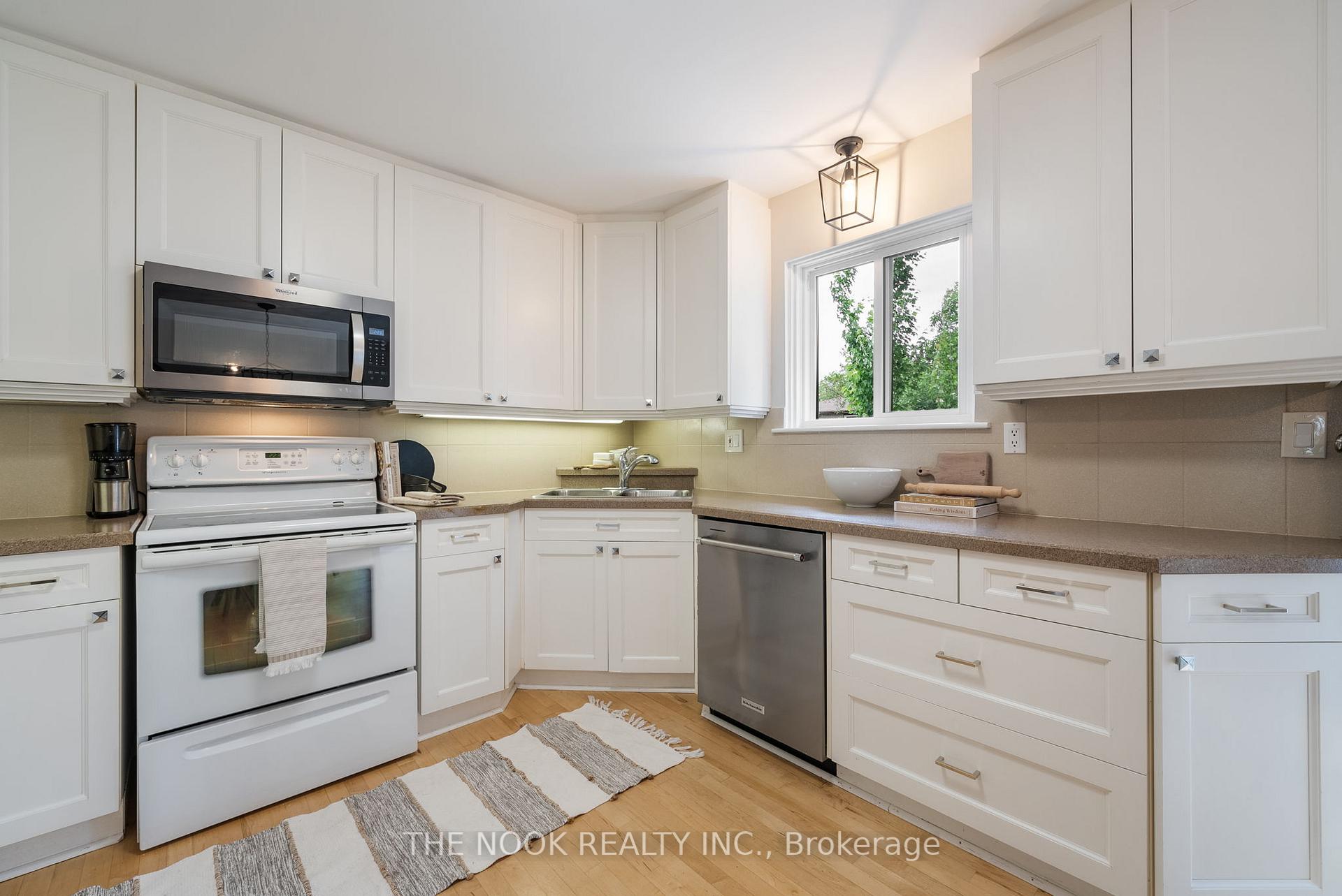 Photo 14 of 40 Calder Crescent, Whitby, Pringle Creek — HOMEH
