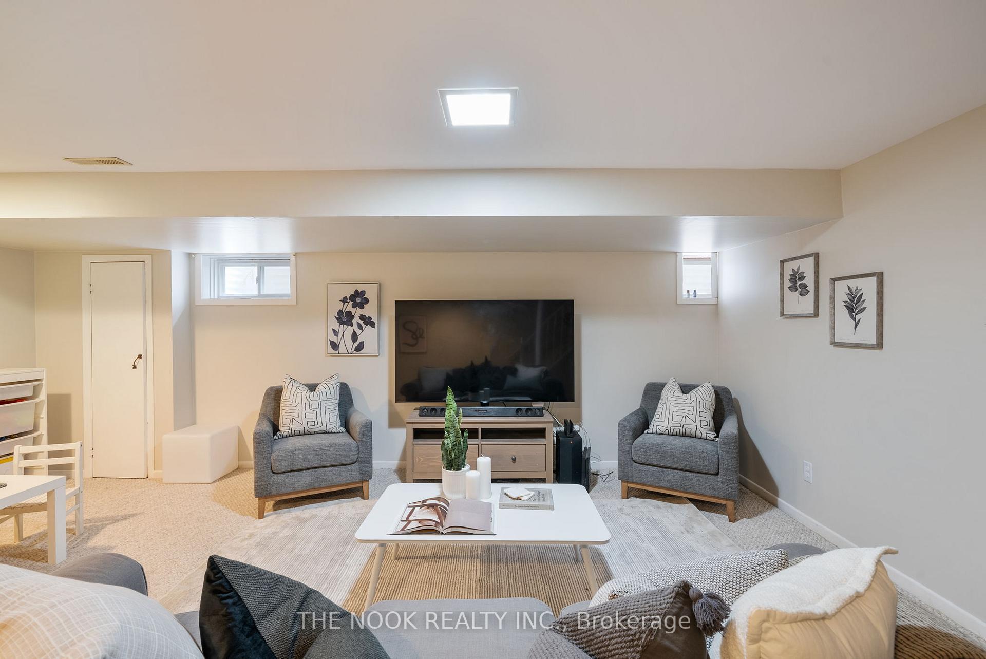 Photo 30 of 40 Calder Crescent, Whitby, Pringle Creek — HOMEH