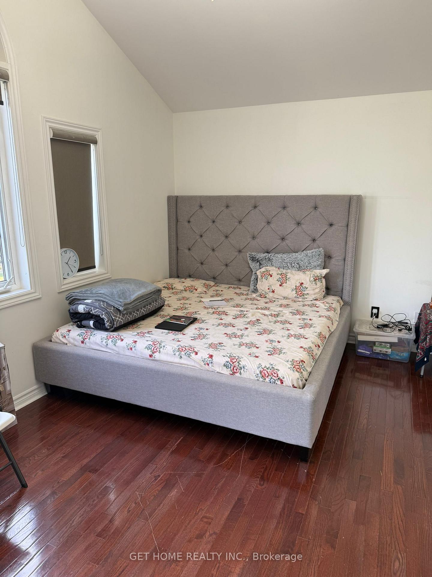 Photo 13 of 5 Dunstable Drive, Whitby, Brooklin — HOMEH