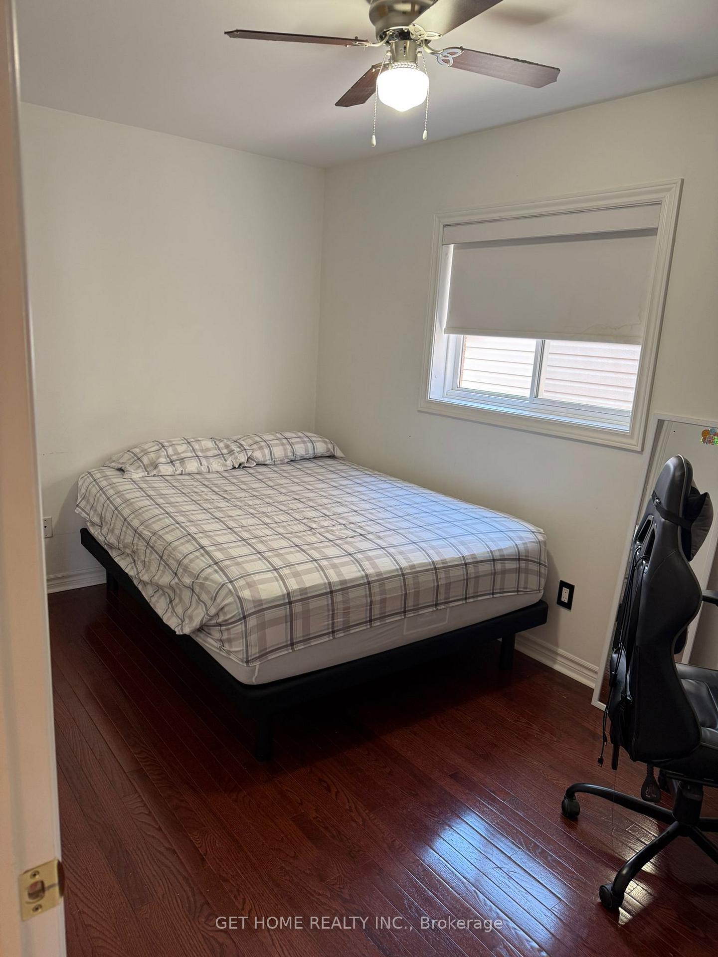 Photo 14 of 5 Dunstable Drive, Whitby, Brooklin — HOMEH