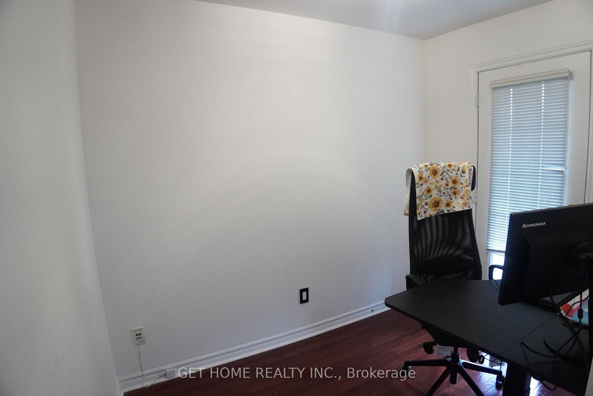 Photo 21 of 5 Dunstable Drive, Whitby, Brooklin — HOMEH