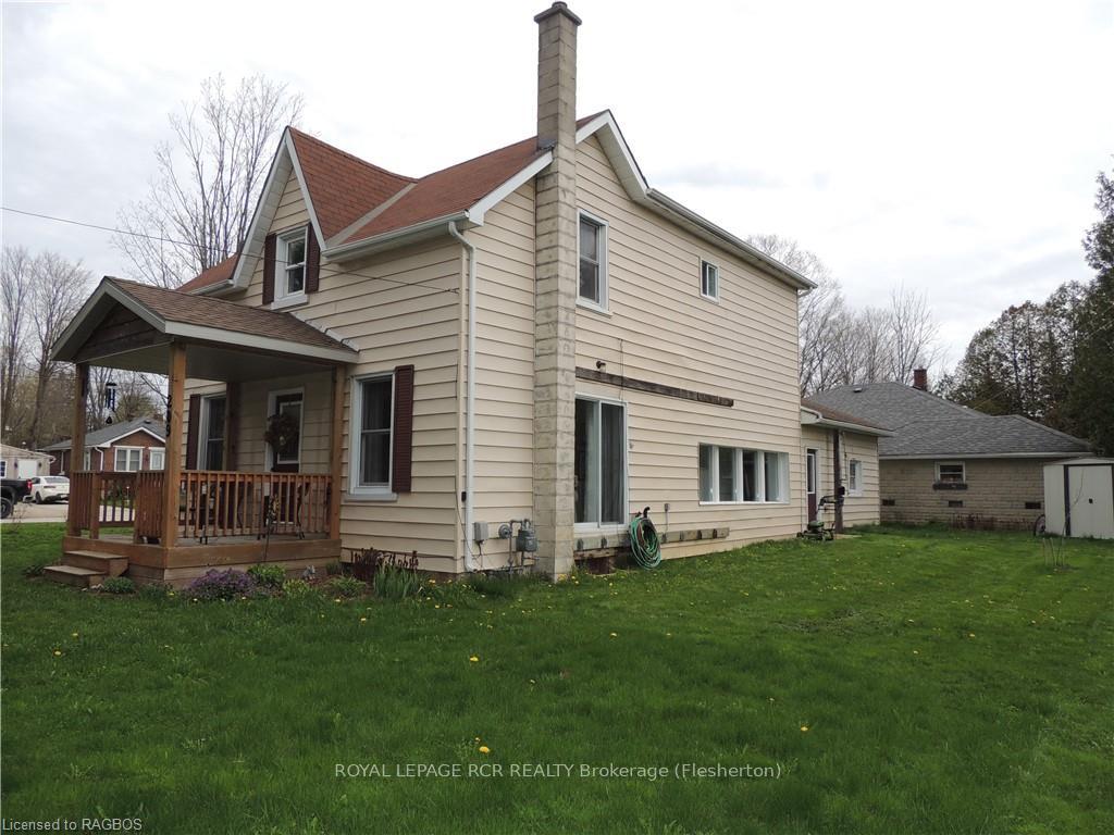 Photo 3 of 209 Bruce Street S, West Grey — HOMEH