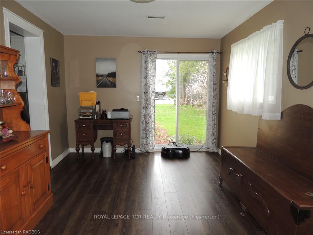 Photo 17 of 209 Bruce Street S, West Grey — HOMEH