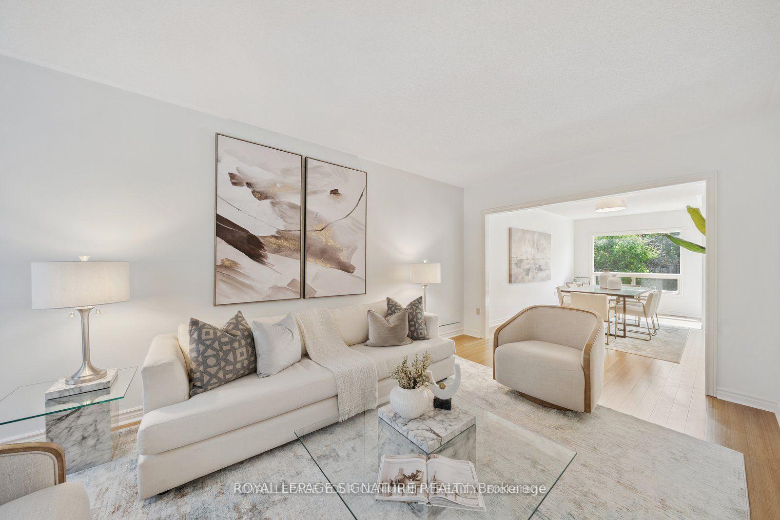 Photo 2 of 75 Venice Crescent, Vaughan, Beverley Glen — HOMEH