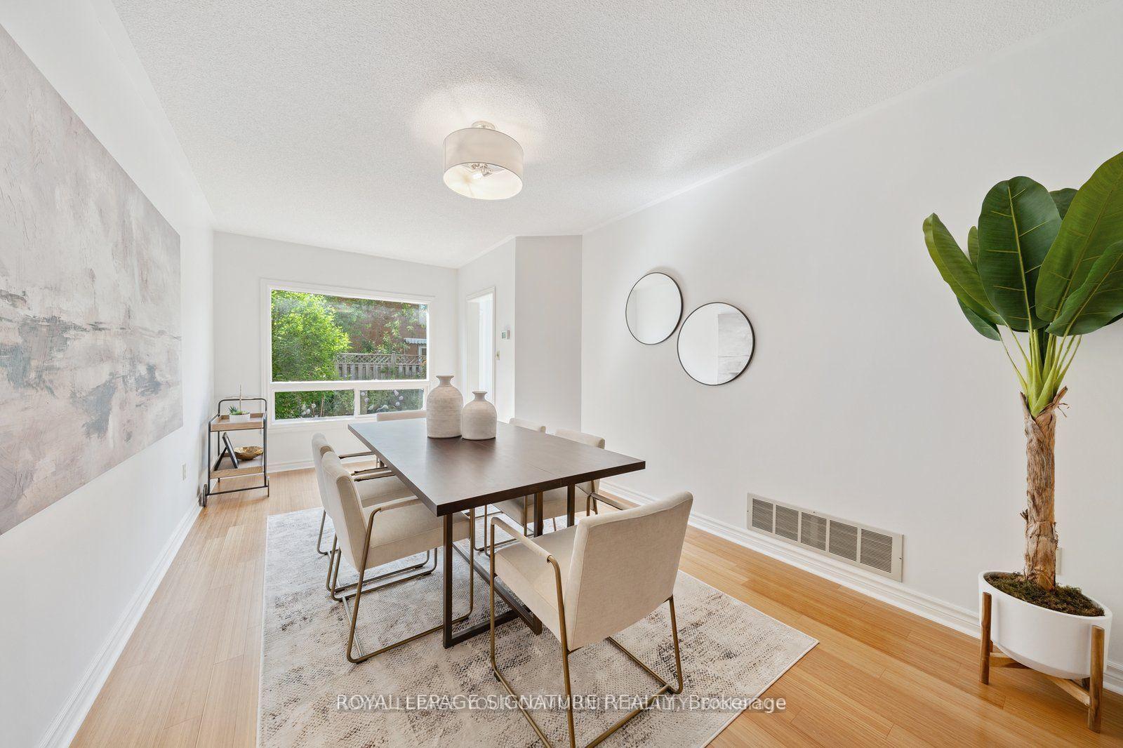 Photo 7 of 75 Venice Crescent, Vaughan, Beverley Glen — HOMEH
