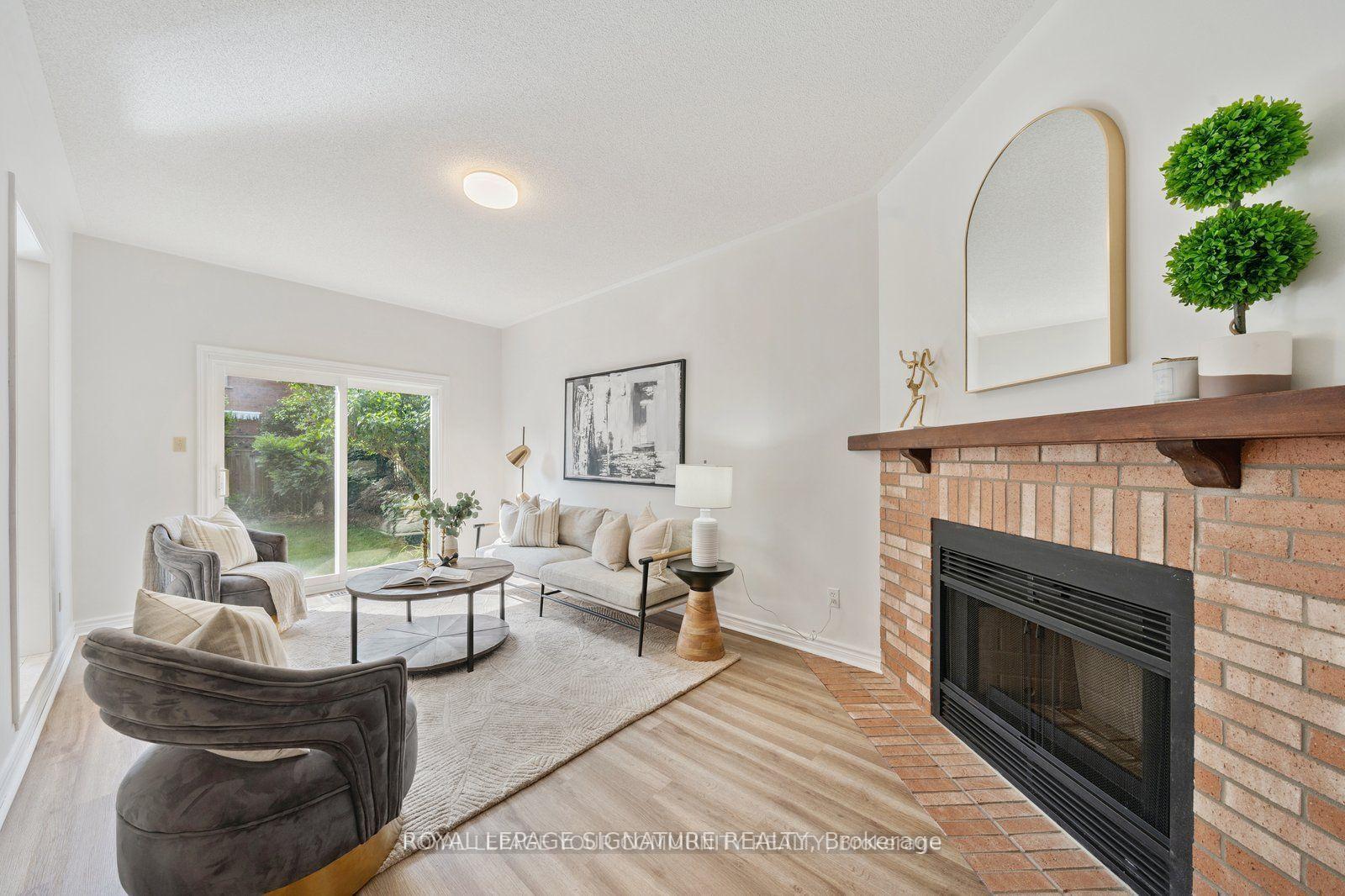 Photo 16 of 75 Venice Crescent, Vaughan, Beverley Glen — HOMEH