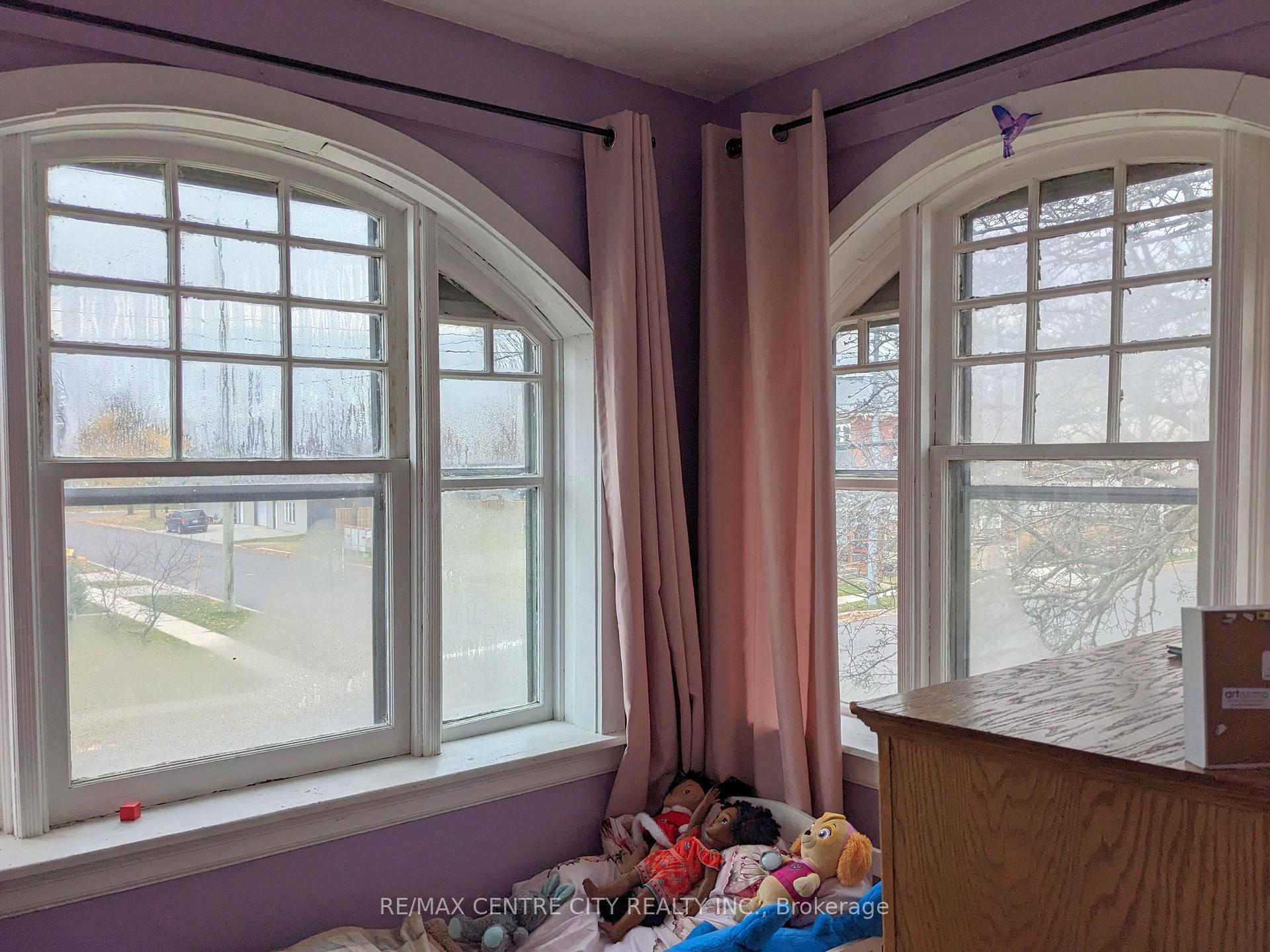 Photo 14 of 171 Sydenham Street E, Aylmer — HOMEH