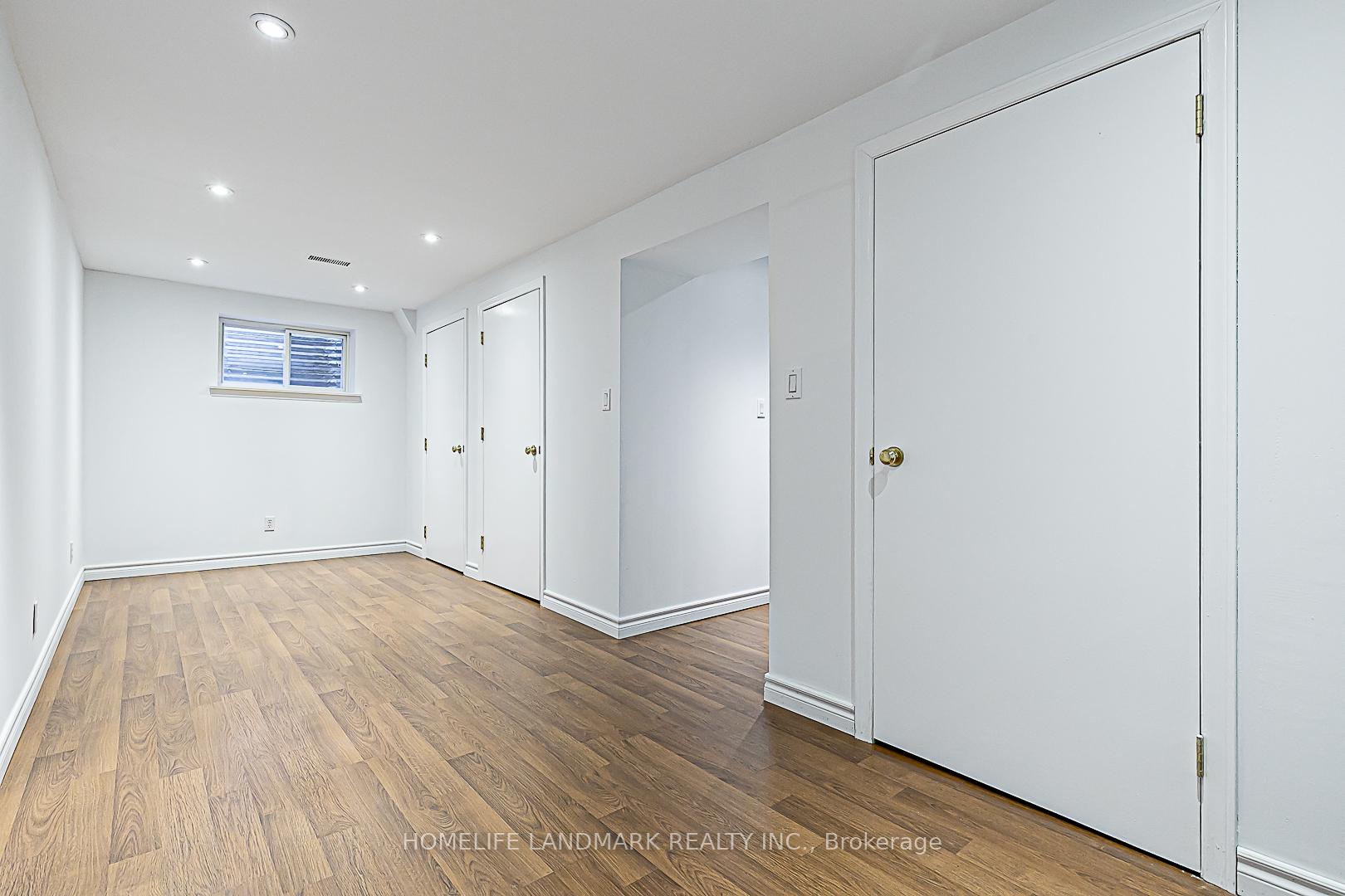 Photo 32 of 6 Willowgate Drive, Markham, Bullock — HOMEH
