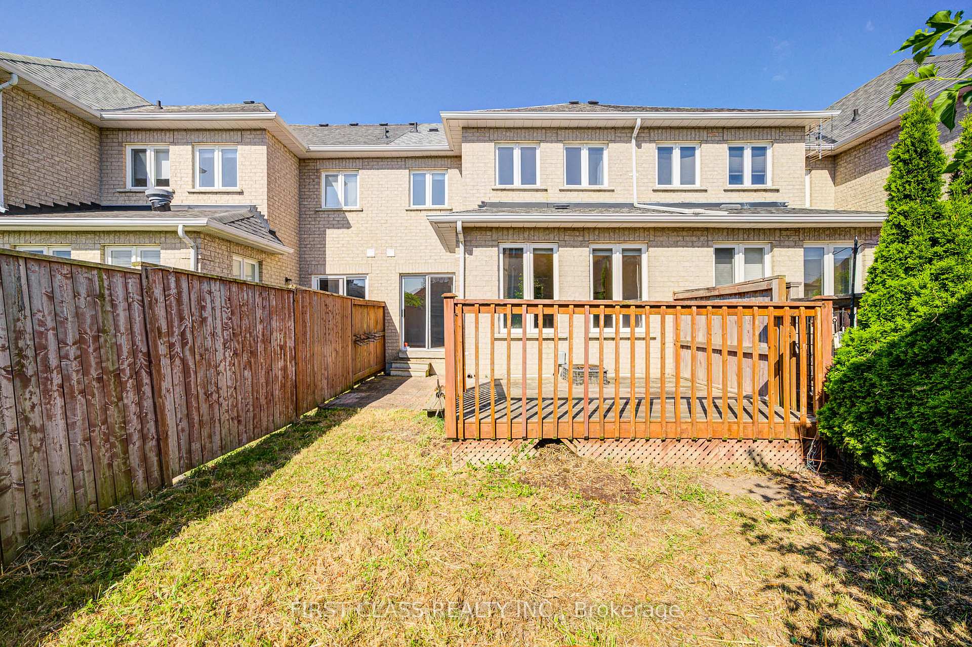 Photo 45 of 19 Benjamin Hood Crescent, Vaughan, Patterson — HOMEH
