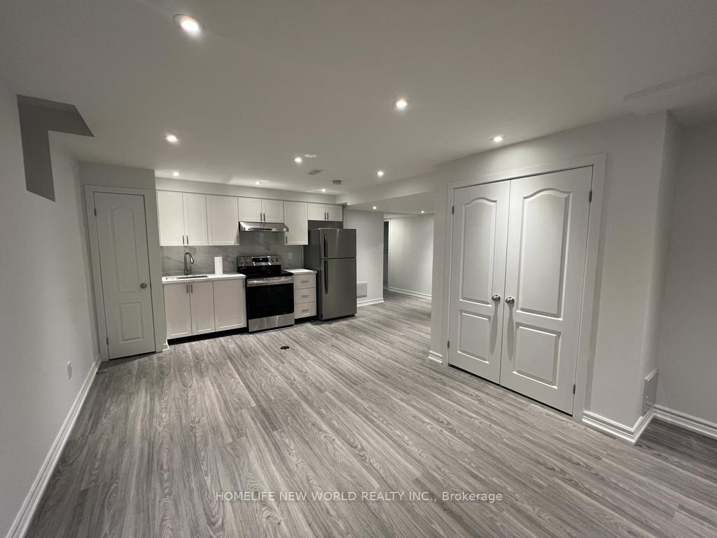 Photo 5 of Unit Basement, 59 Wade Gate, Vaughan, Brownridge — HOMEH