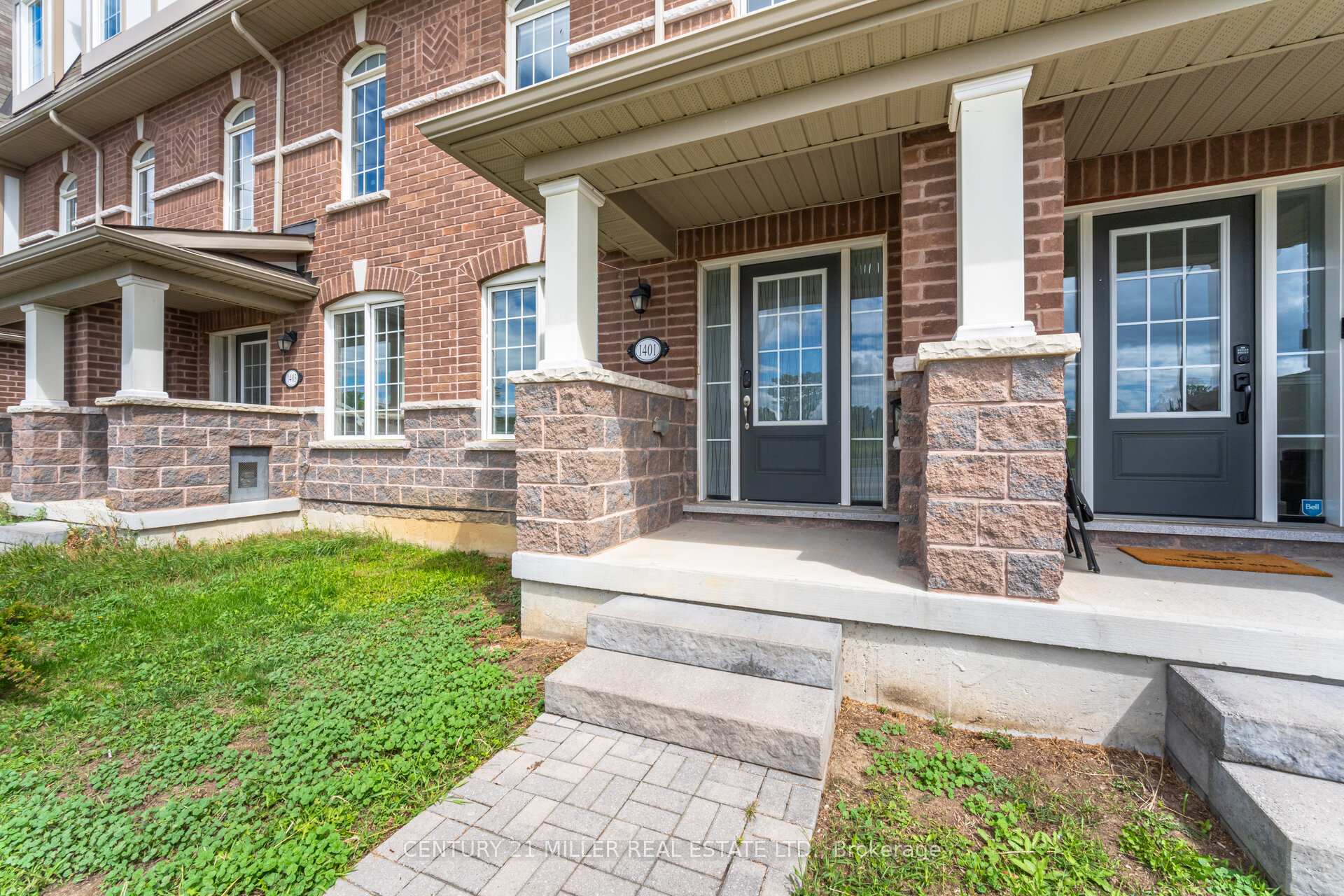 Photo 4 of 1401 Salem Road N, Ajax, Northeast Ajax — HOMEH