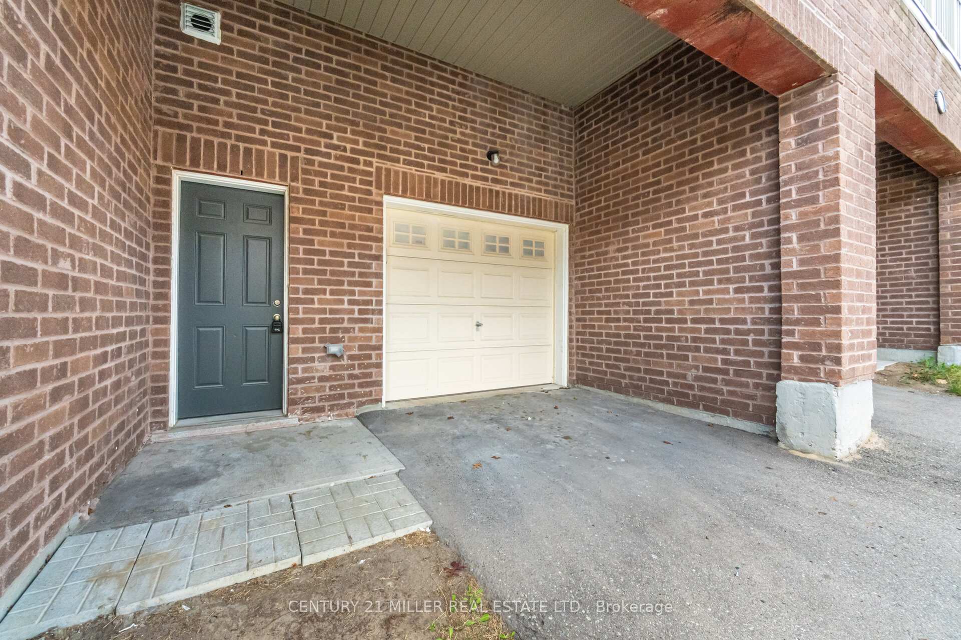 Photo 32 of 1401 Salem Road N, Ajax, Northeast Ajax — HOMEH