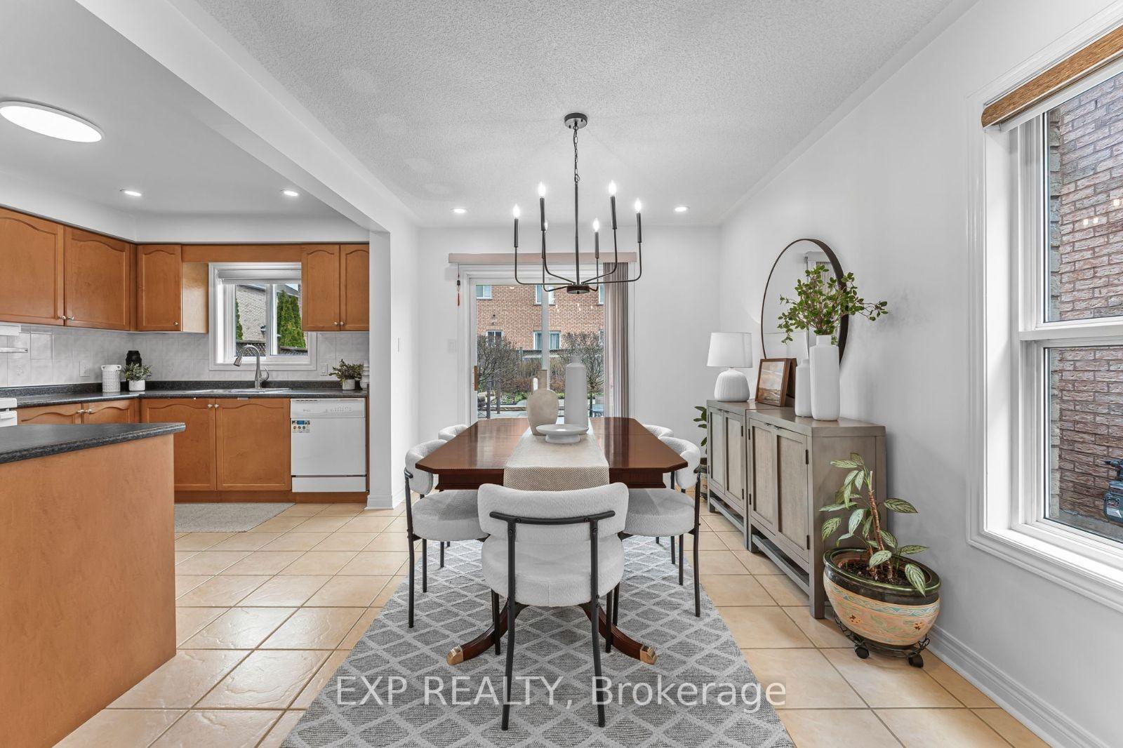 Photo 21 of 16 La Pinta Street, Vaughan, Vellore Village — HOMEH