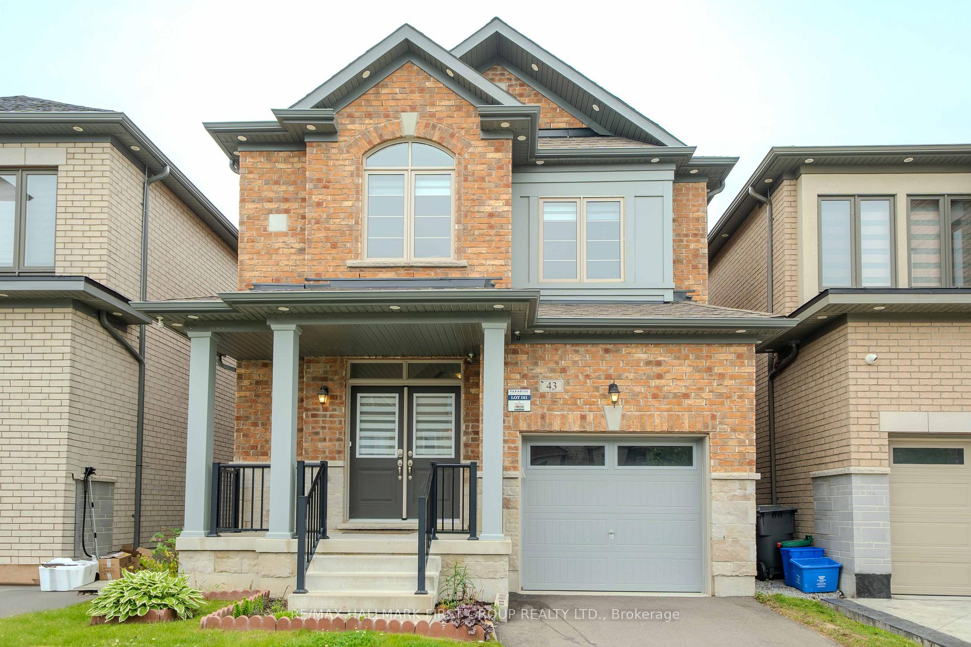 Photo 3 of 43 Hahn Street, Whitby, Rural Whitby — HOMEH