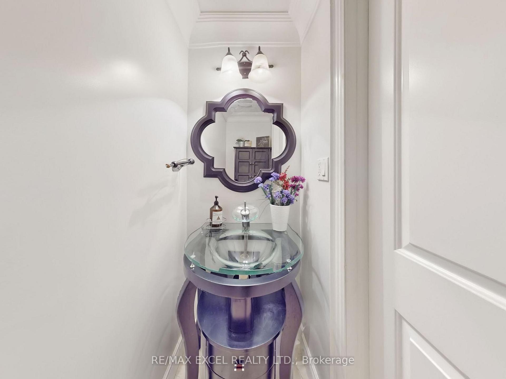 Photo 17 of 166 Royal Orchard Boulevard, Markham, Royal Orchard — HOMEH
