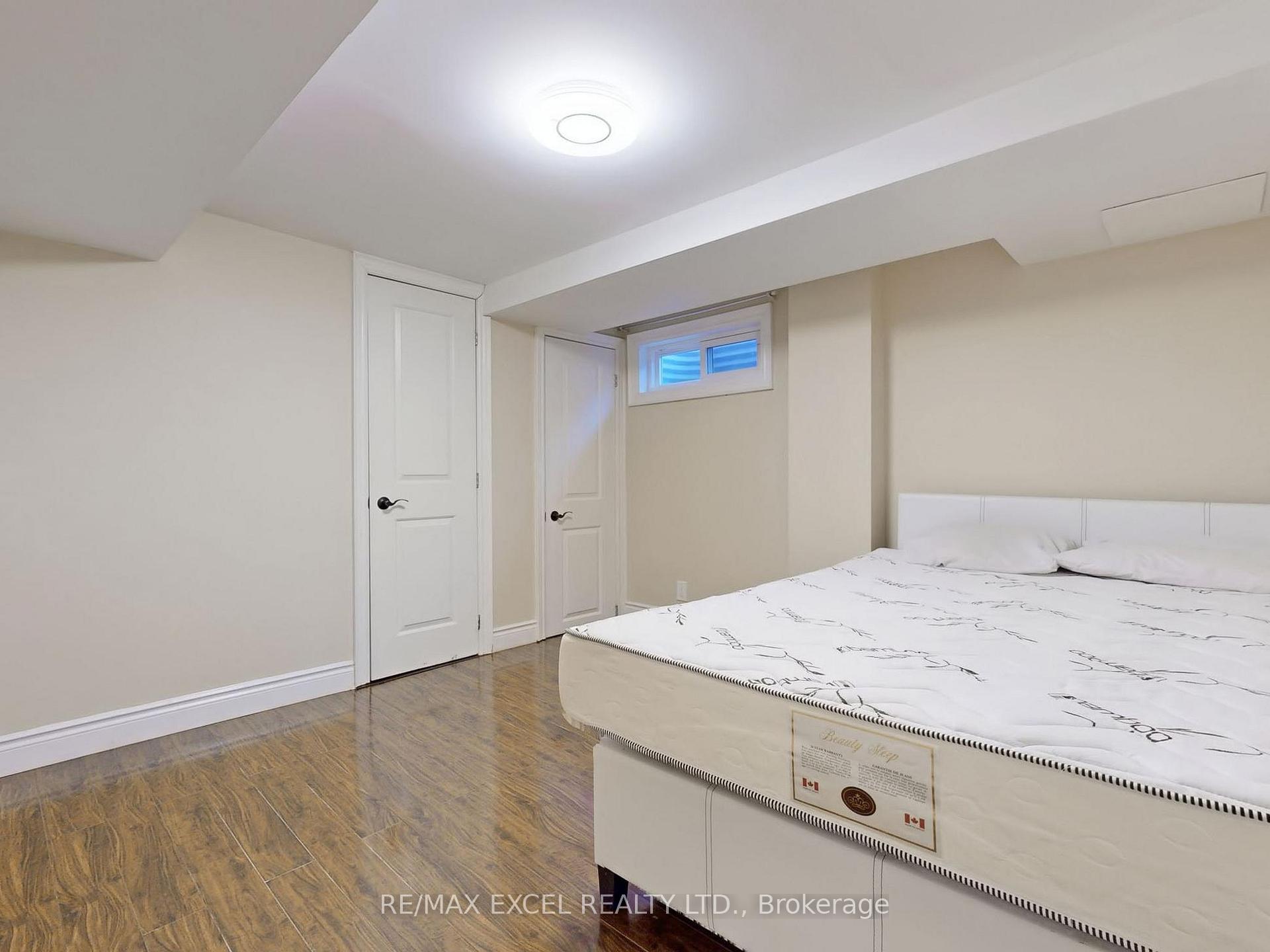 Photo 34 of 166 Royal Orchard Boulevard, Markham, Royal Orchard — HOMEH