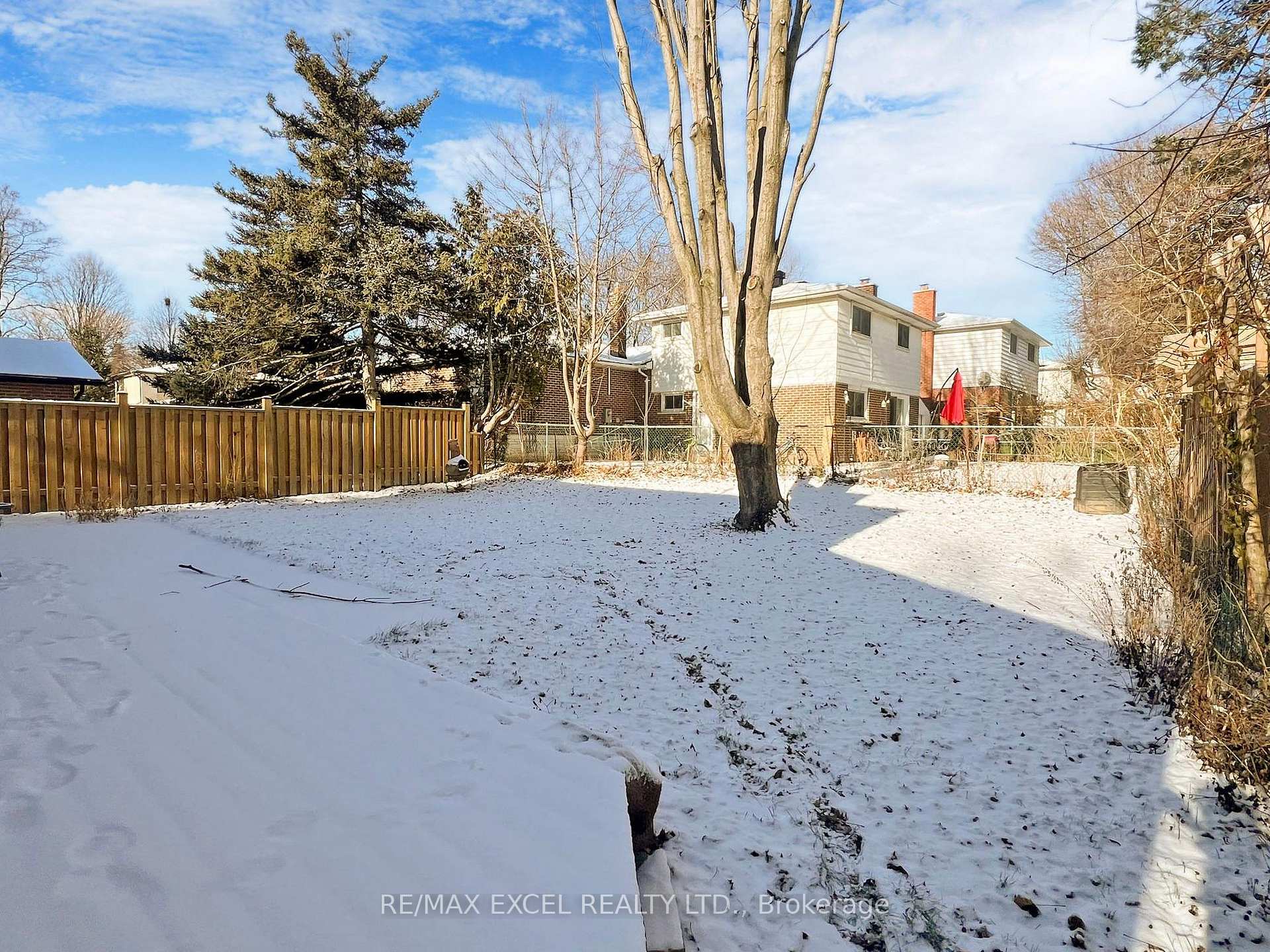 Photo 39 of 166 Royal Orchard Boulevard, Markham, Royal Orchard — HOMEH