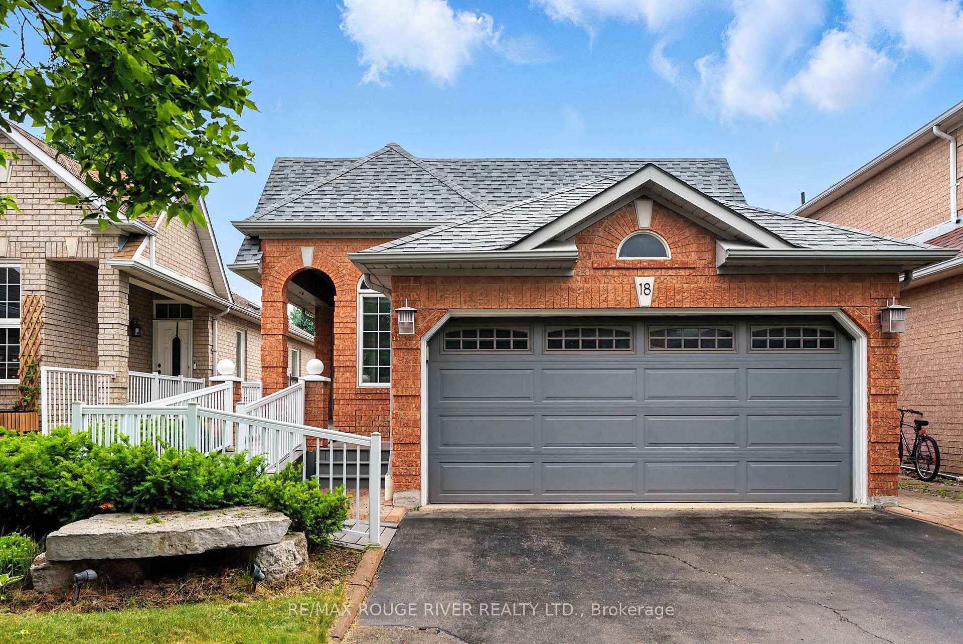 Front of 18 Berkshire Court