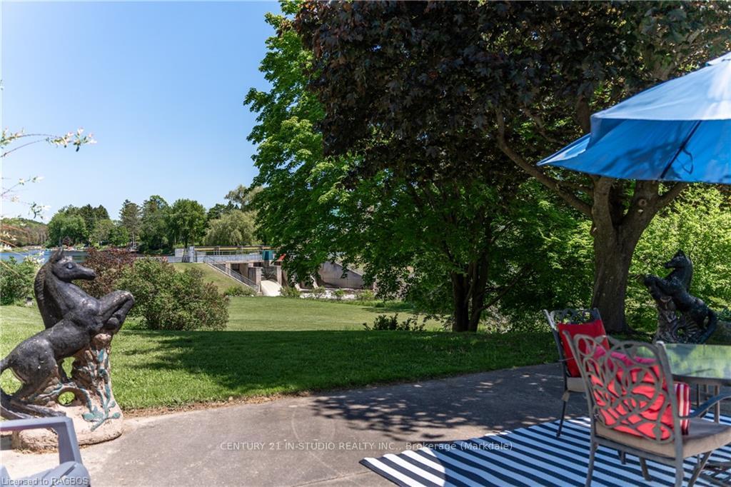 Photo 10 of 233 Garafraxa Street N, West Grey — HOMEH