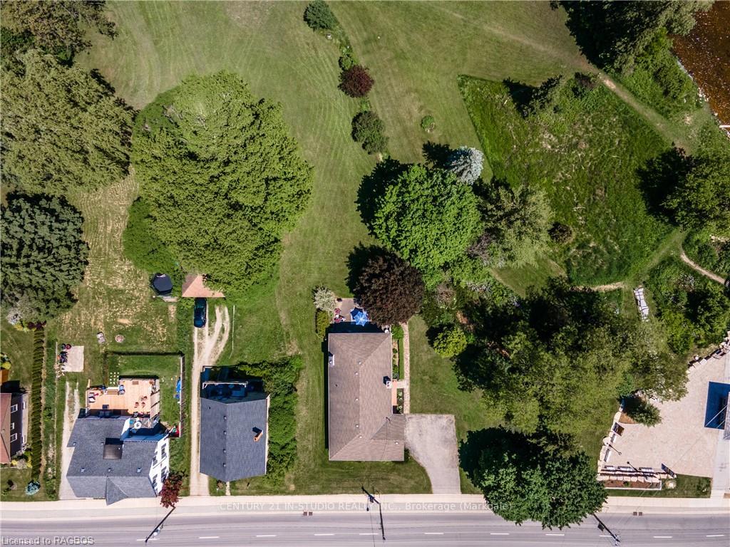 Photo 13 of 233 Garafraxa Street N, West Grey — HOMEH