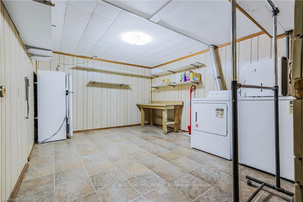 Photo 45 of 233 Garafraxa Street N, West Grey — HOMEH