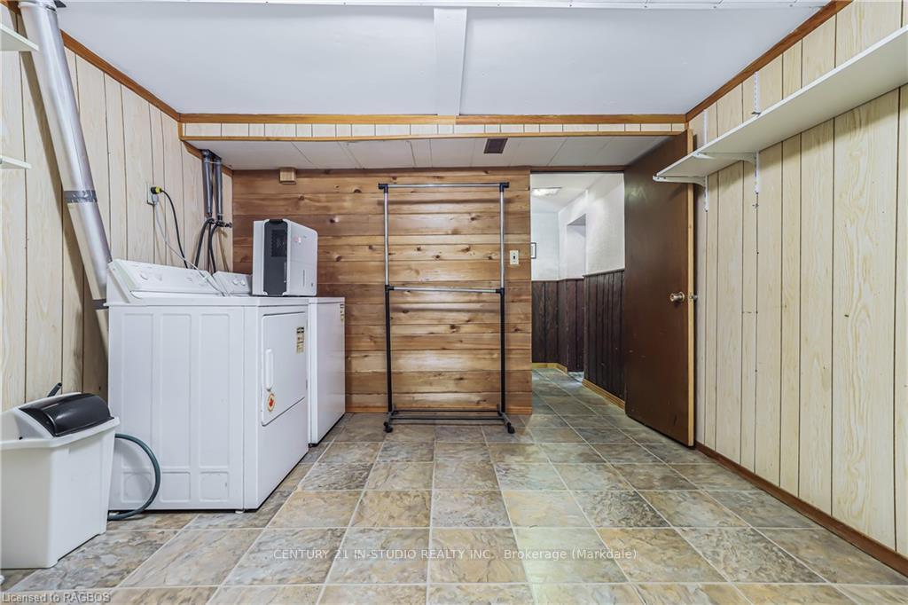 Photo 46 of 233 Garafraxa Street N, West Grey — HOMEH