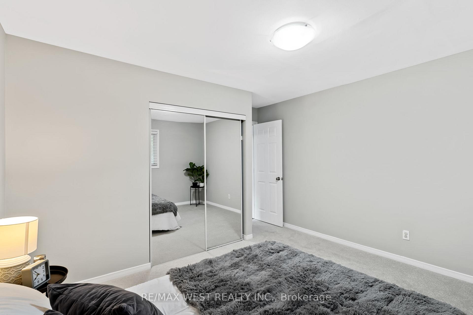 Photo 39 of 28 Hamilton Hall Drive, Markham, Markham Village — HOMEH