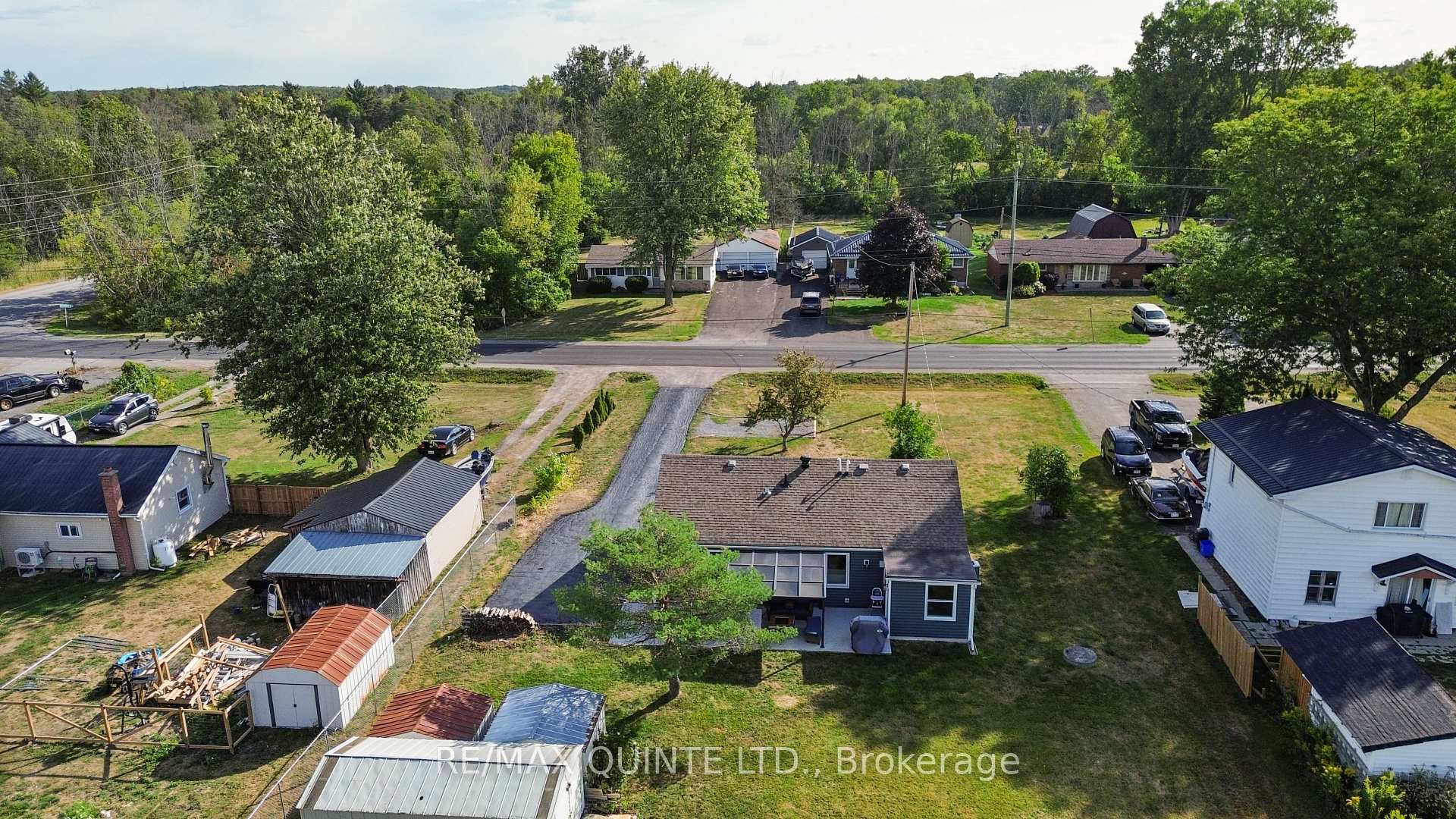 Photo 33 of 69 Ashley Street, Belleville, Thurlow Ward — HOMEH