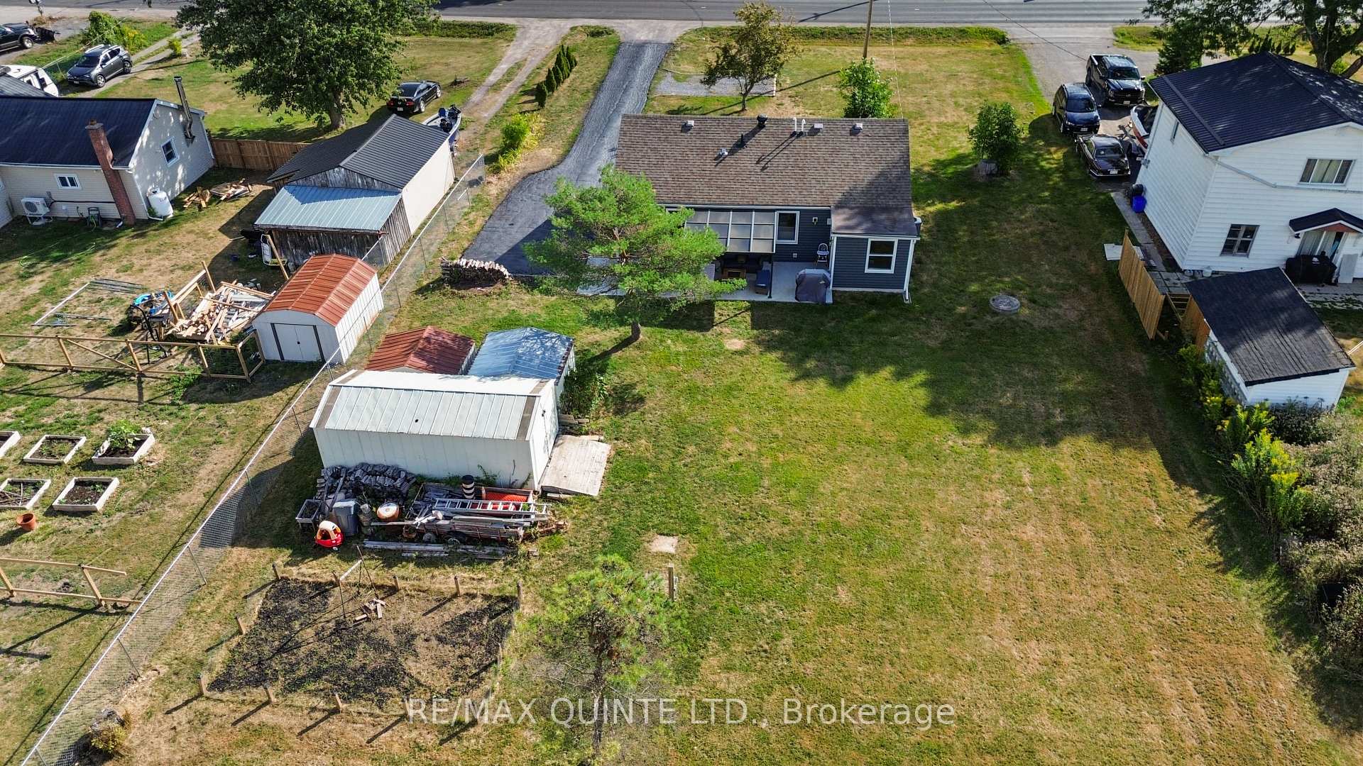 Photo 44 of 69 Ashley Street, Belleville, Thurlow Ward — HOMEH