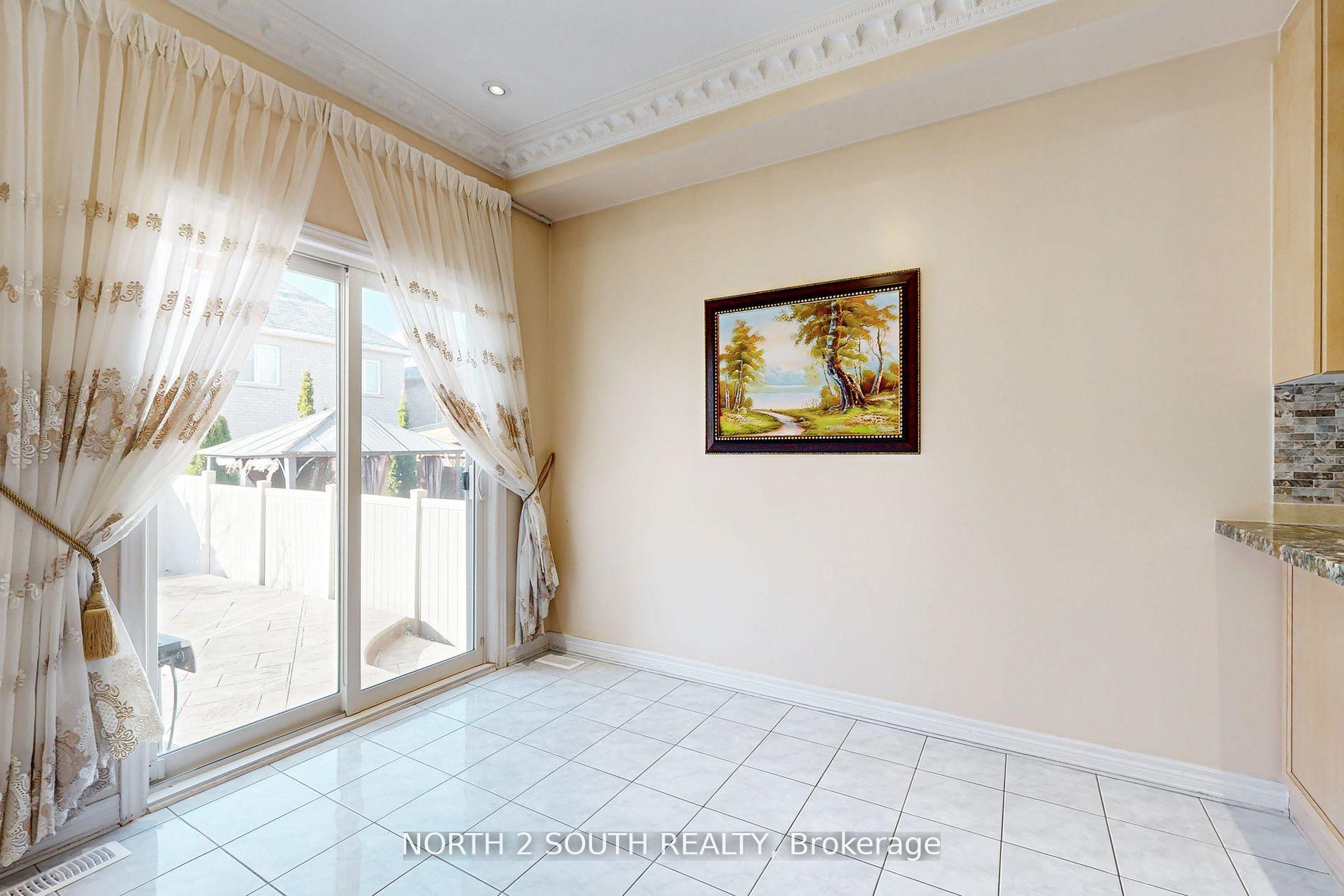 Photo 9 of 77 Mahogany Forest Drive, Vaughan, Patterson — HOMEH