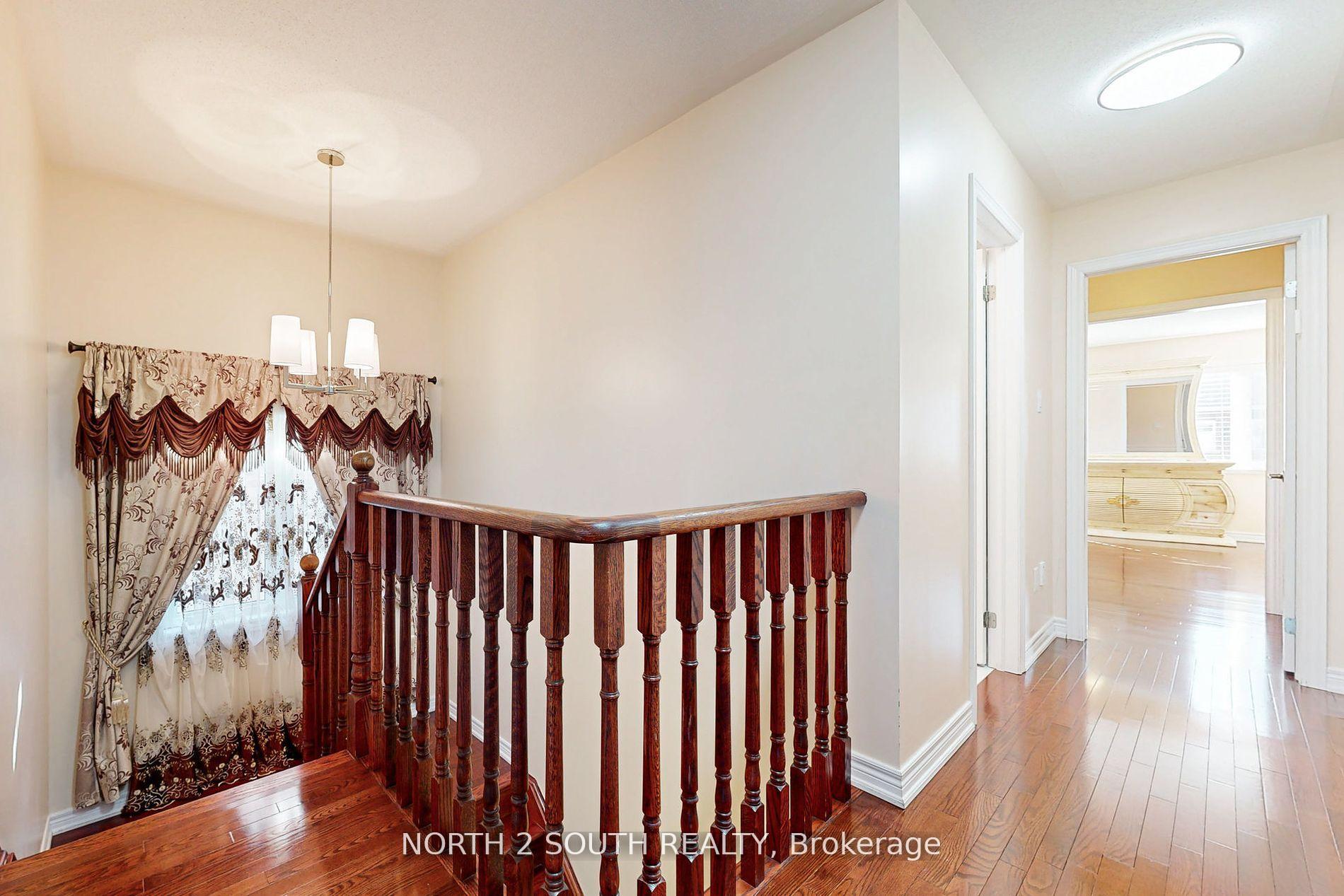 Photo 18 of 77 Mahogany Forest Drive, Vaughan, Patterson — HOMEH