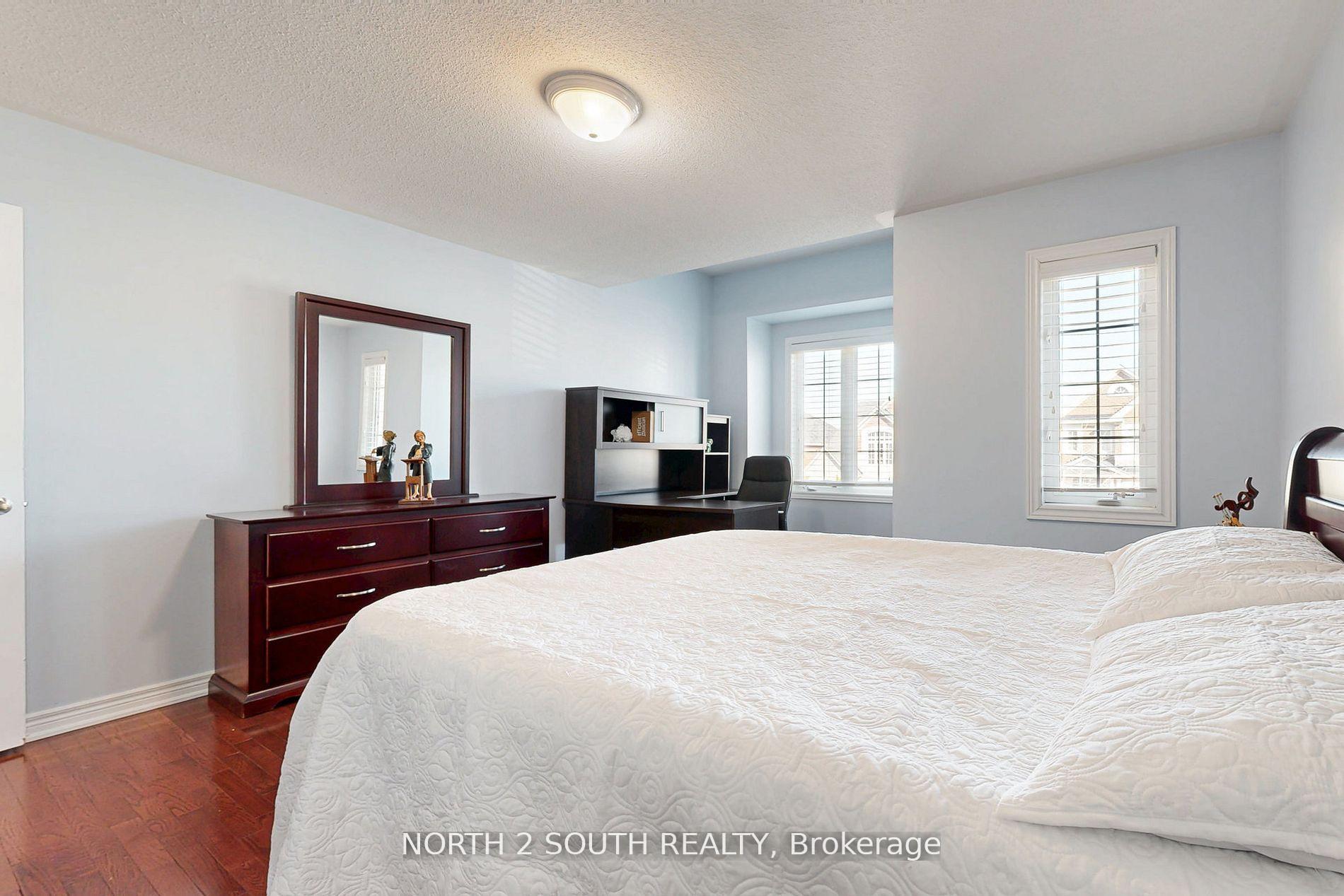 Photo 21 of 77 Mahogany Forest Drive, Vaughan, Patterson — HOMEH