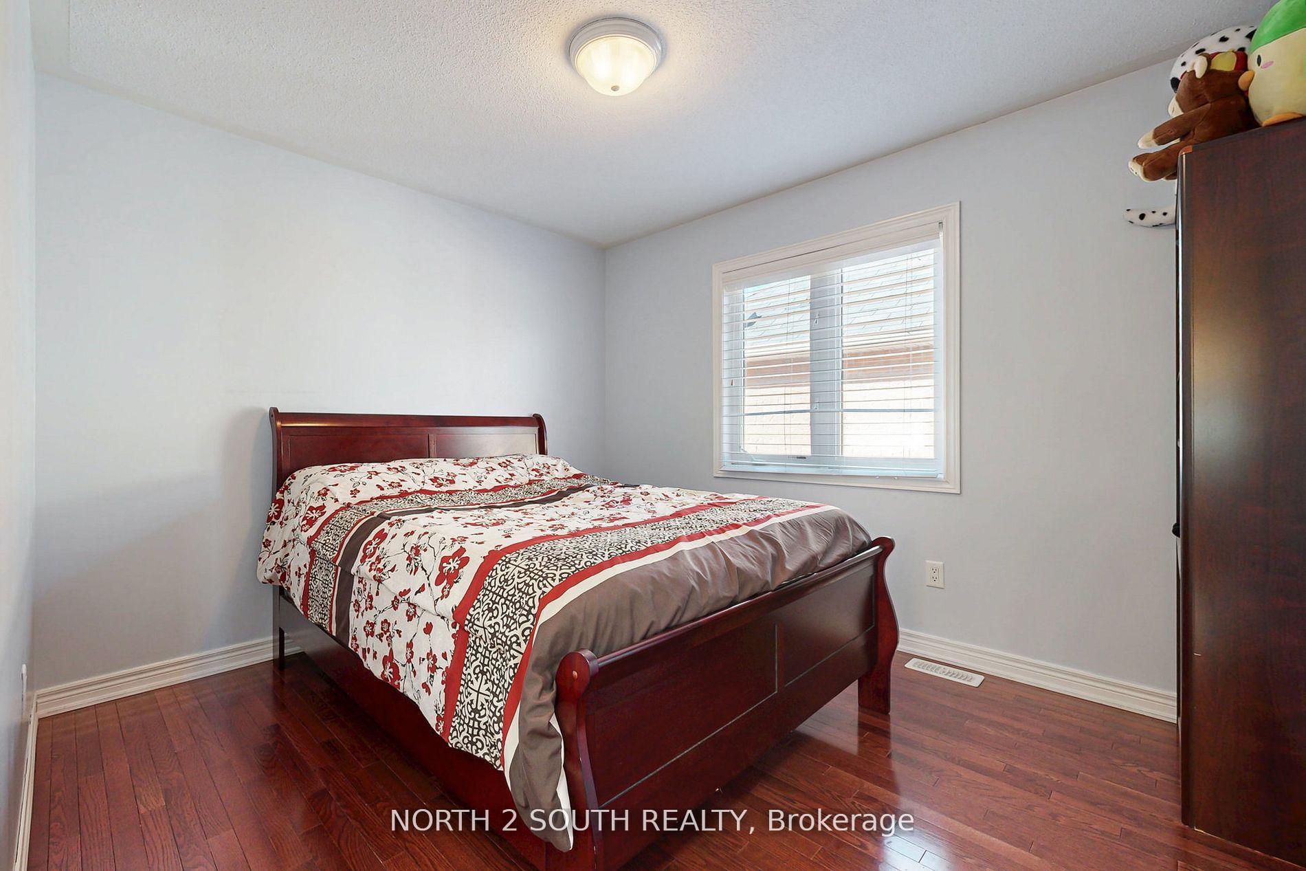 Photo 24 of 77 Mahogany Forest Drive, Vaughan, Patterson — HOMEH