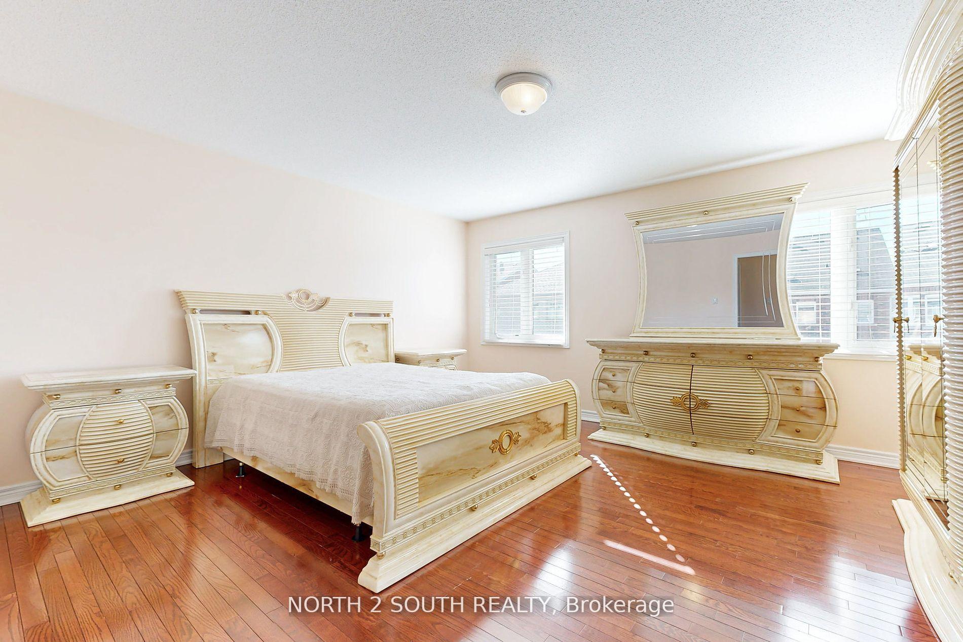 Photo 27 of 77 Mahogany Forest Drive, Vaughan, Patterson — HOMEH