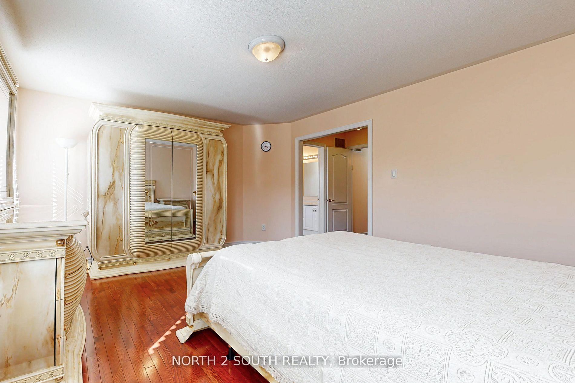 Photo 28 of 77 Mahogany Forest Drive, Vaughan, Patterson — HOMEH