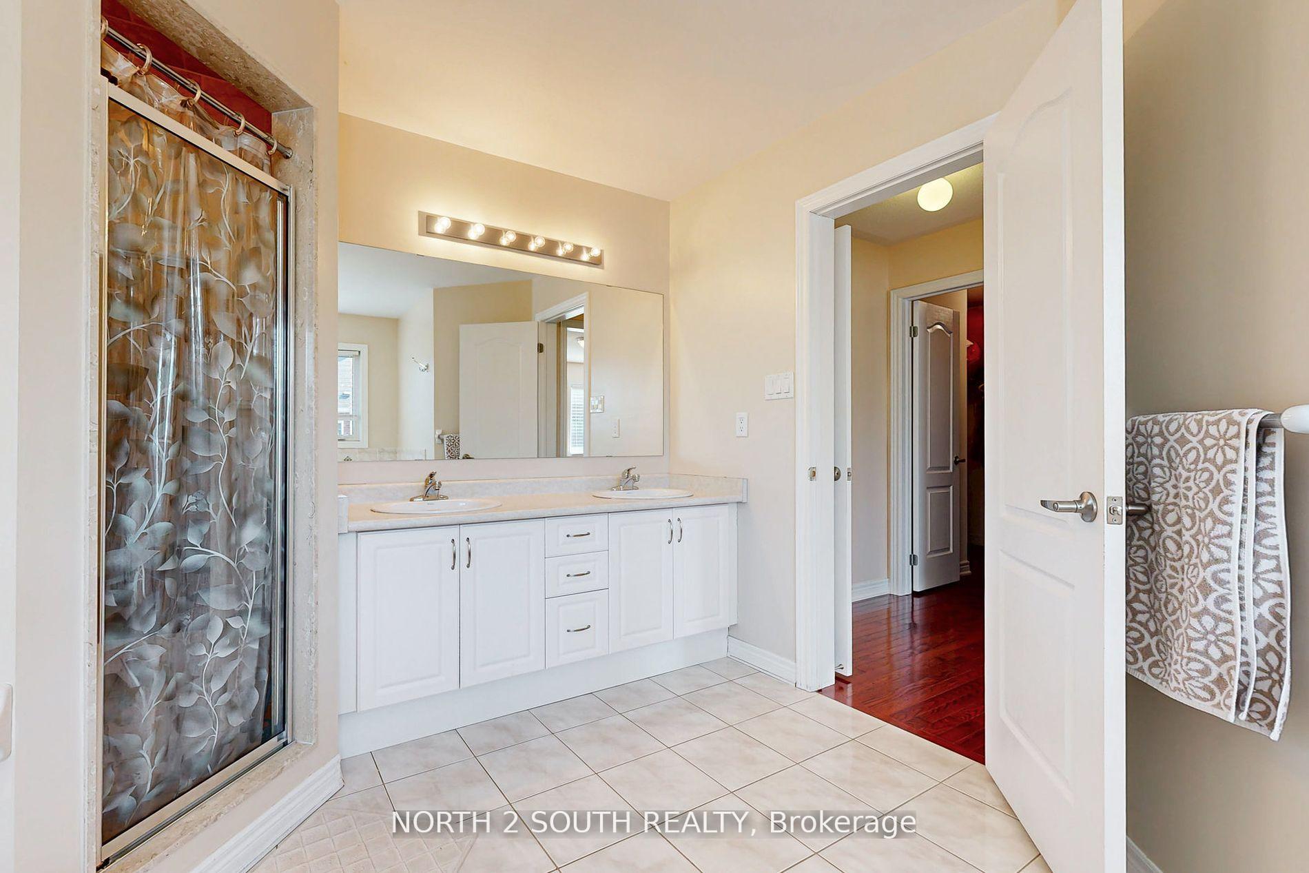 Photo 30 of 77 Mahogany Forest Drive, Vaughan, Patterson — HOMEH