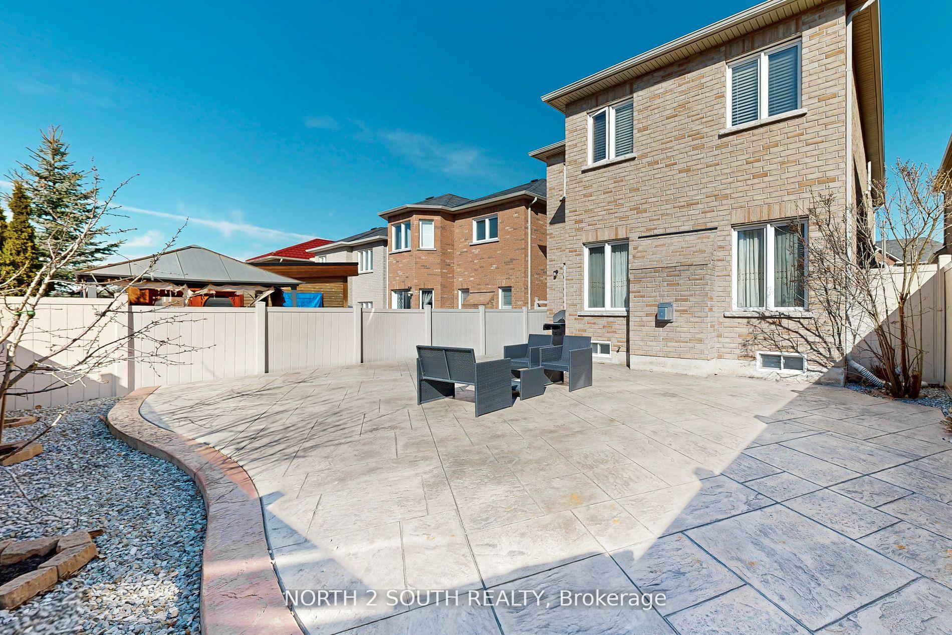 Photo 40 of 77 Mahogany Forest Drive, Vaughan, Patterson — HOMEH