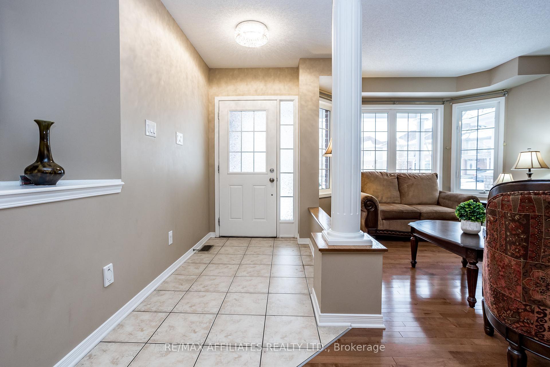 Photo 2 of 232 Hidden Meadow Avenue, Ottawa, Blossom Park/Kemp Park/Findlay Creek — HOMEH