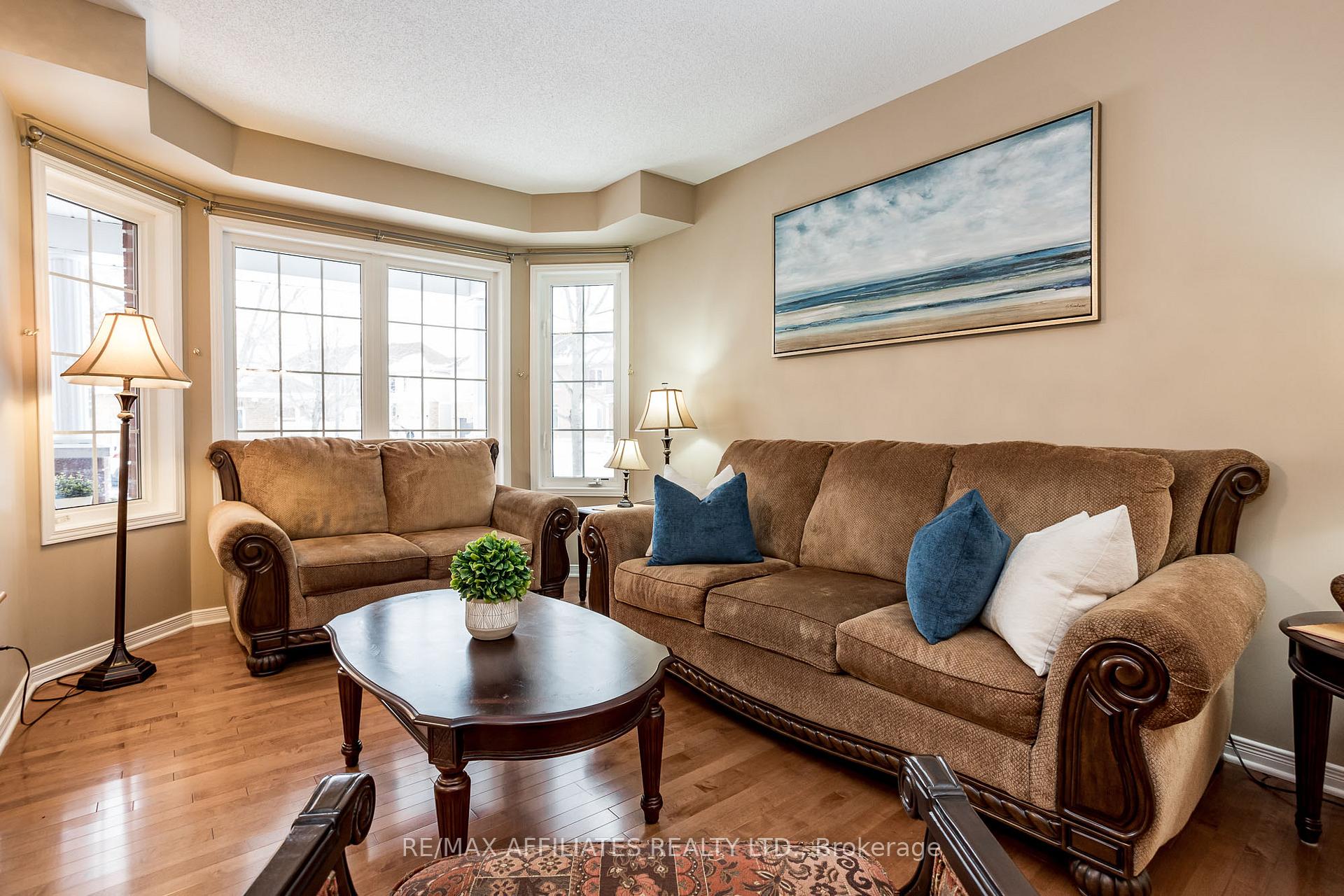 Photo 4 of 232 Hidden Meadow Avenue, Ottawa, Blossom Park/Kemp Park/Findlay Creek — HOMEH