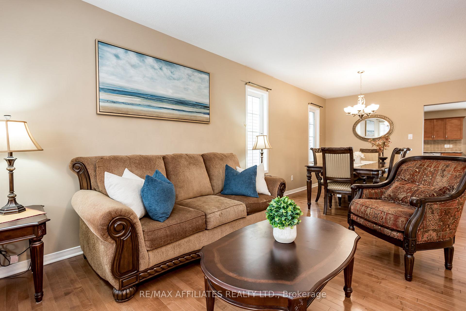 Photo 5 of 232 Hidden Meadow Avenue, Ottawa, Blossom Park/Kemp Park/Findlay Creek — HOMEH