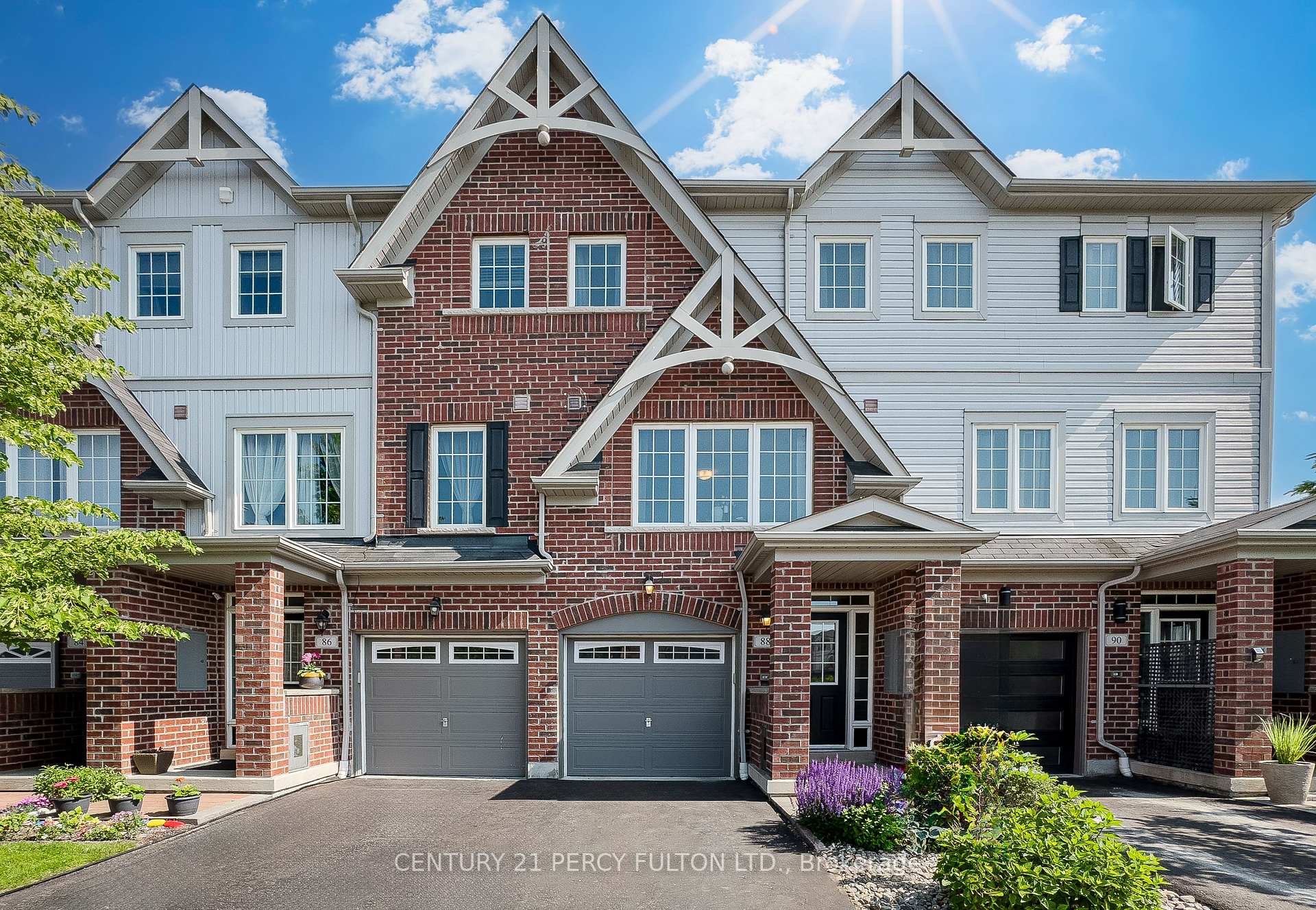 Photo 2 of 88 Magpie Way, Whitby, Blue Grass Meadows — HOMEH