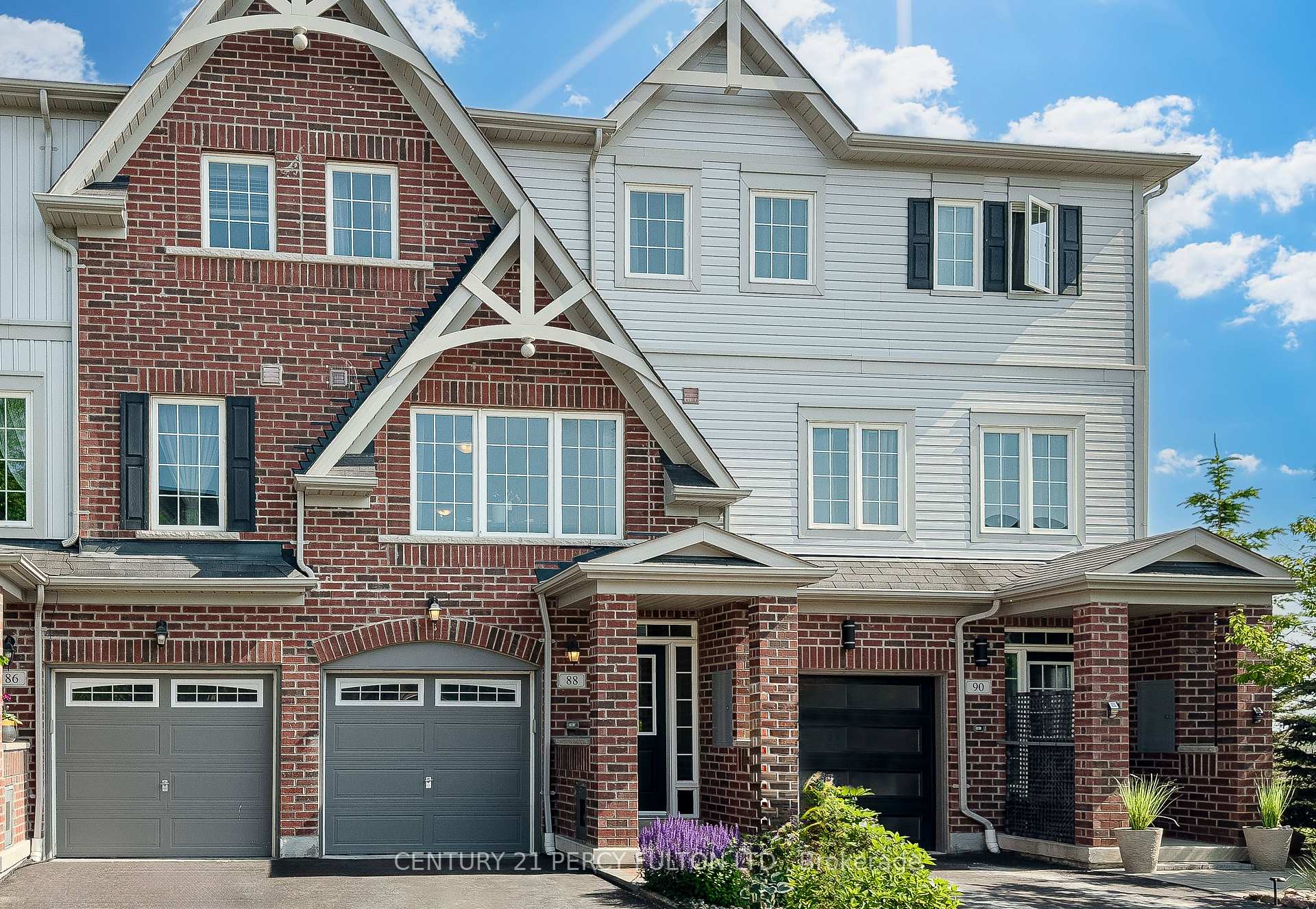 Photo 4 of 88 Magpie Way, Whitby, Blue Grass Meadows — HOMEH