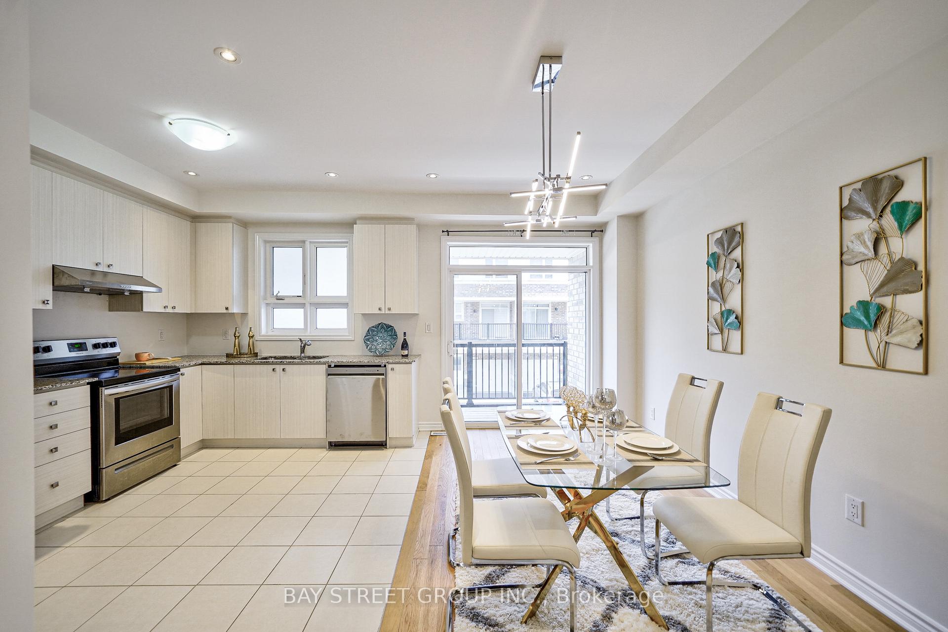 Photo 7 of 86 Chicago Lane, Markham, Wismer — HOMEH