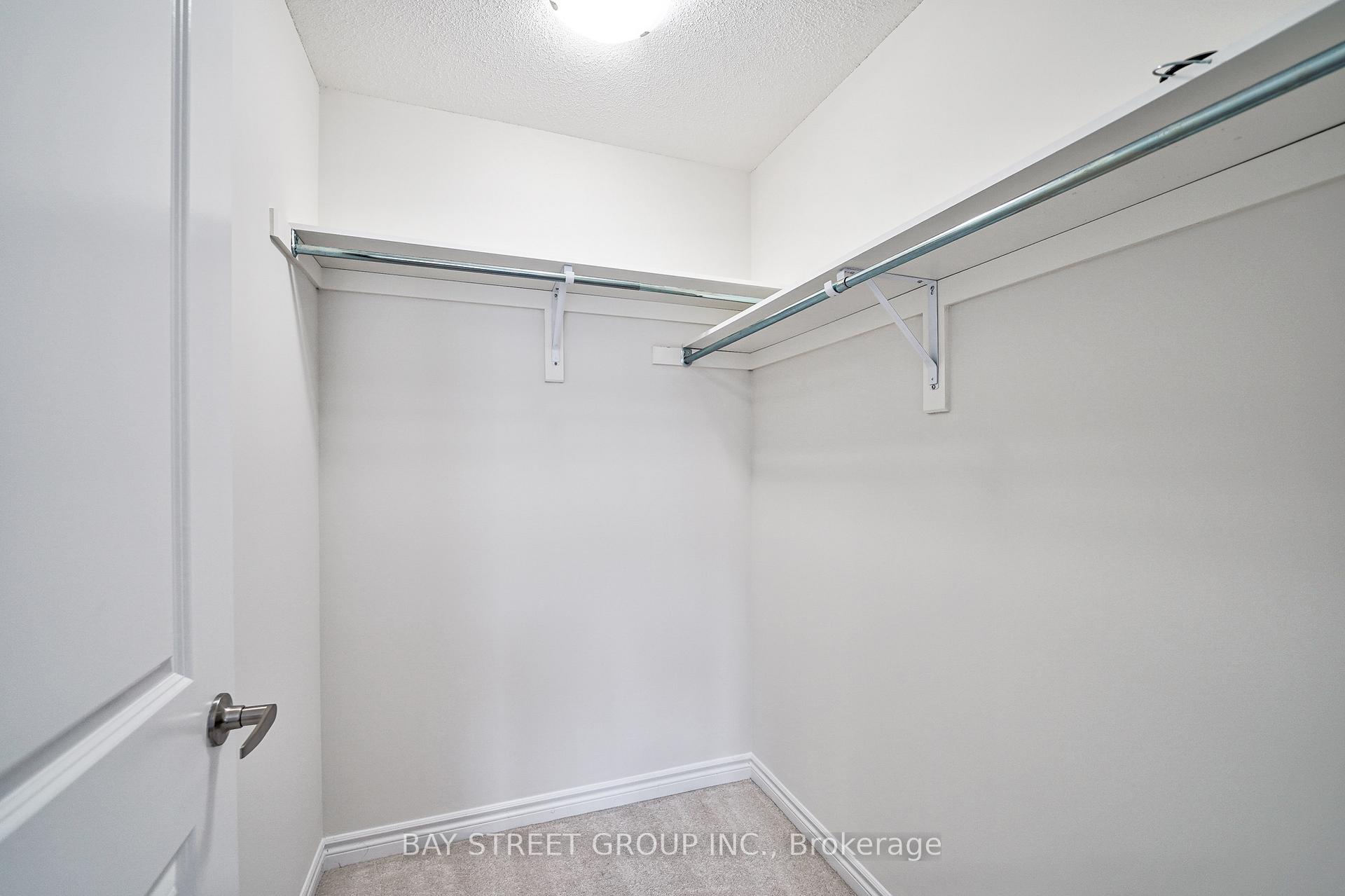 Photo 16 of 86 Chicago Lane, Markham, Wismer — HOMEH